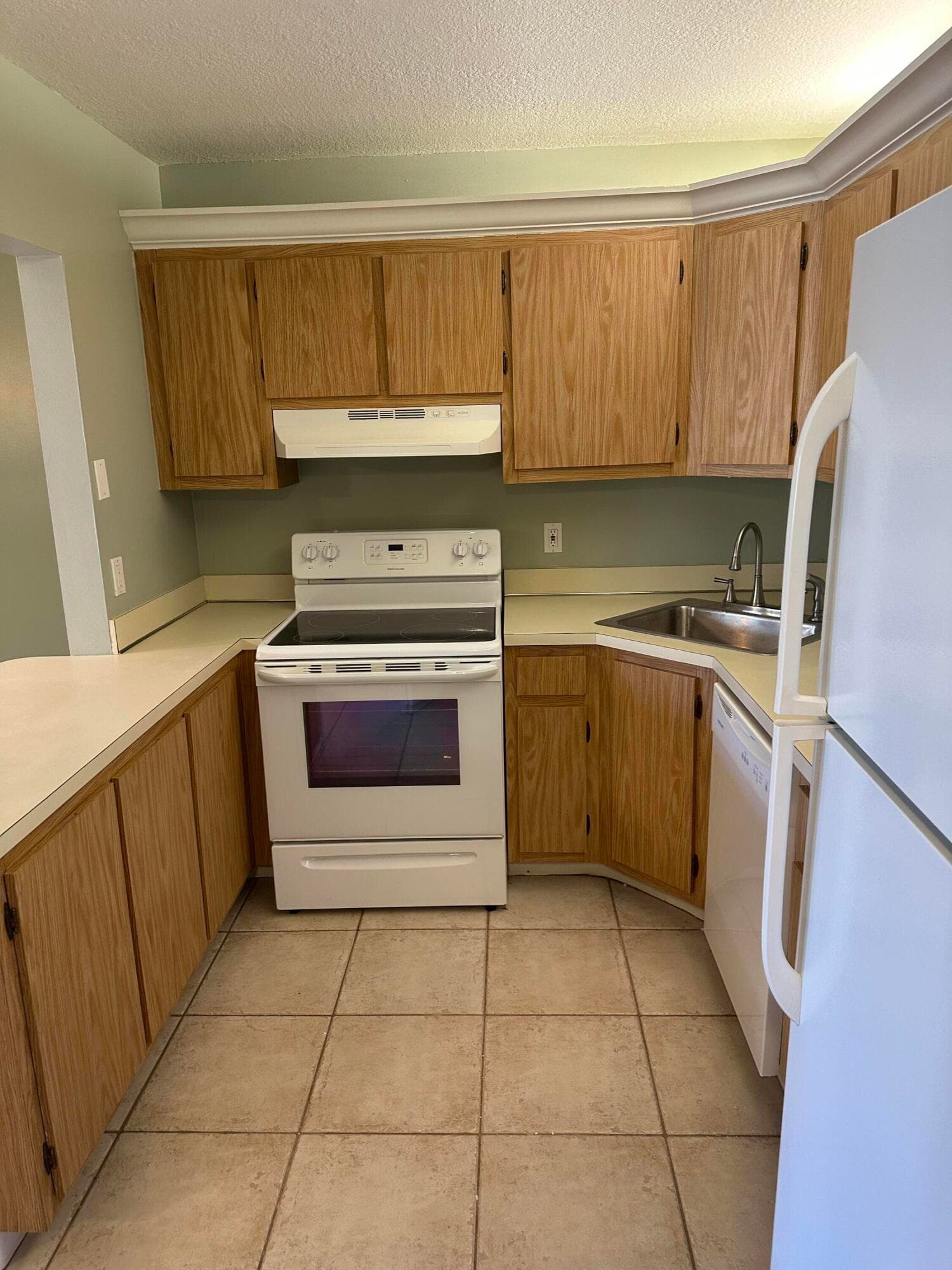 436 Pine Glen Lane D-1, Greenacres, FL 33463 — photo 5 of 13