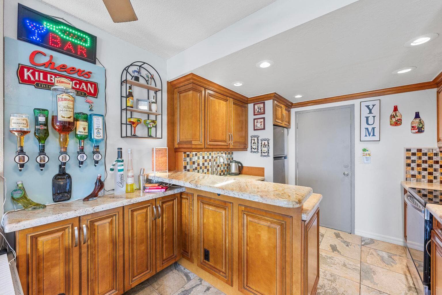1831 NE 38th Street 410, Oakland Park, FL 33308 — photo 11 of 21