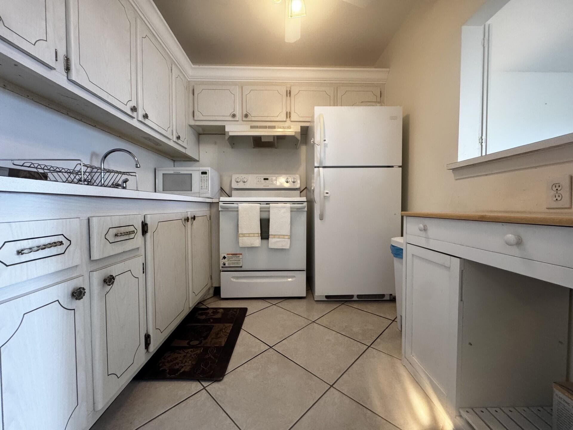 4116 Cambridge E, Deerfield Beach, FL 33442 — photo 5 of 41