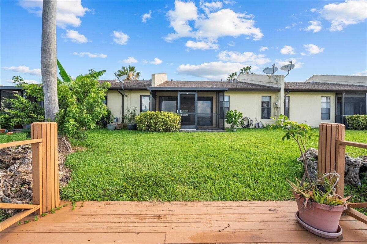 593 Banks Road 593, Margate, FL 33063 — photo 24 of 25
