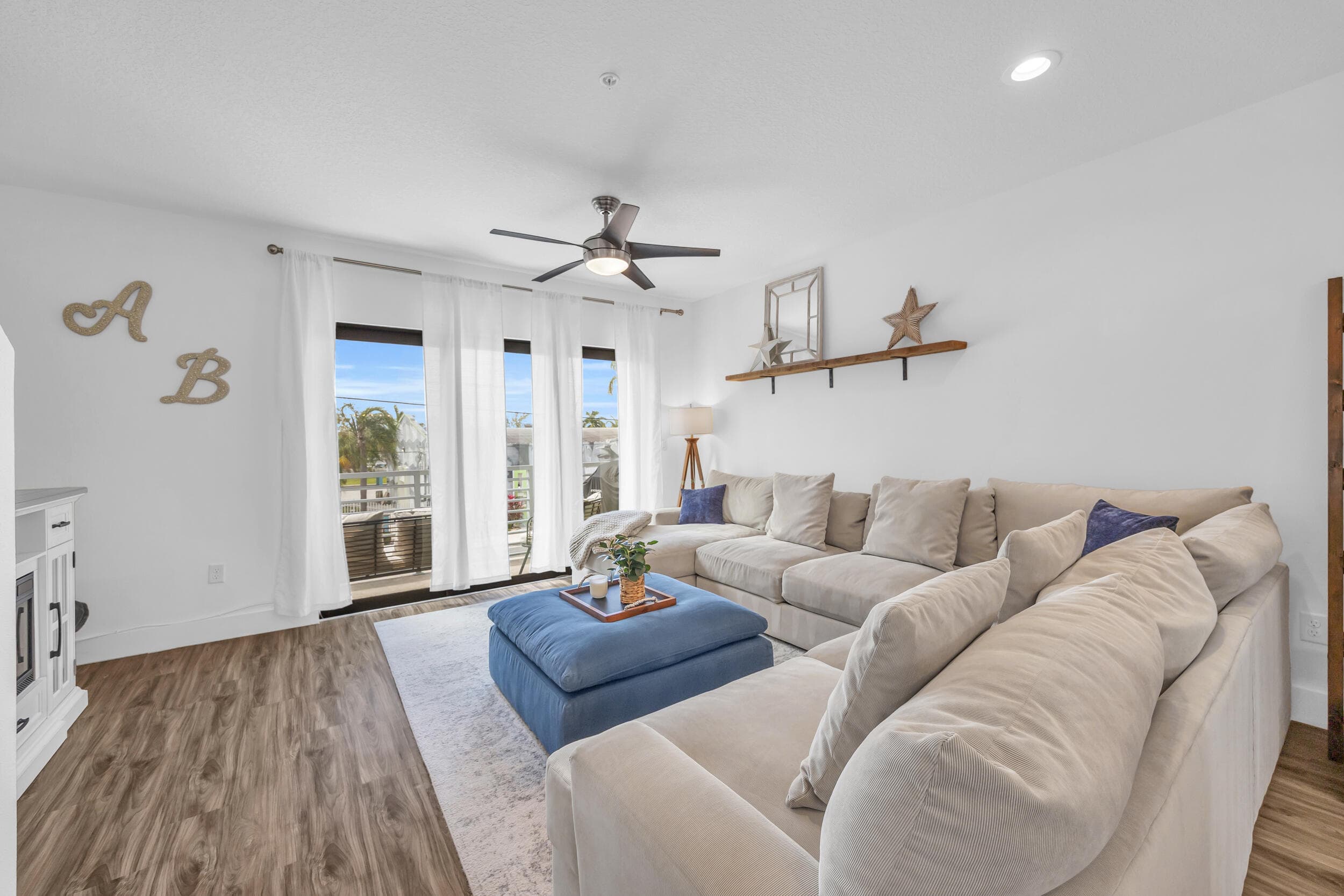 1110 Lucerne Avenue C, Lake Worth, FL 33460 — photo 2 of 52
