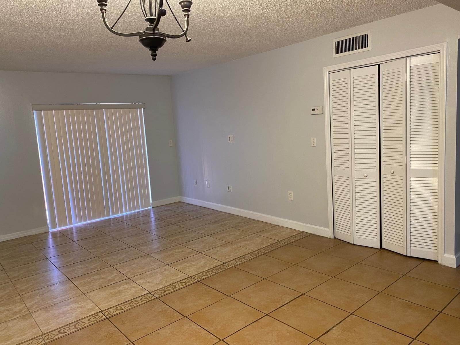 260 NW 107th Avenue 110, Miami, FL 33172 — photo 10 of 11