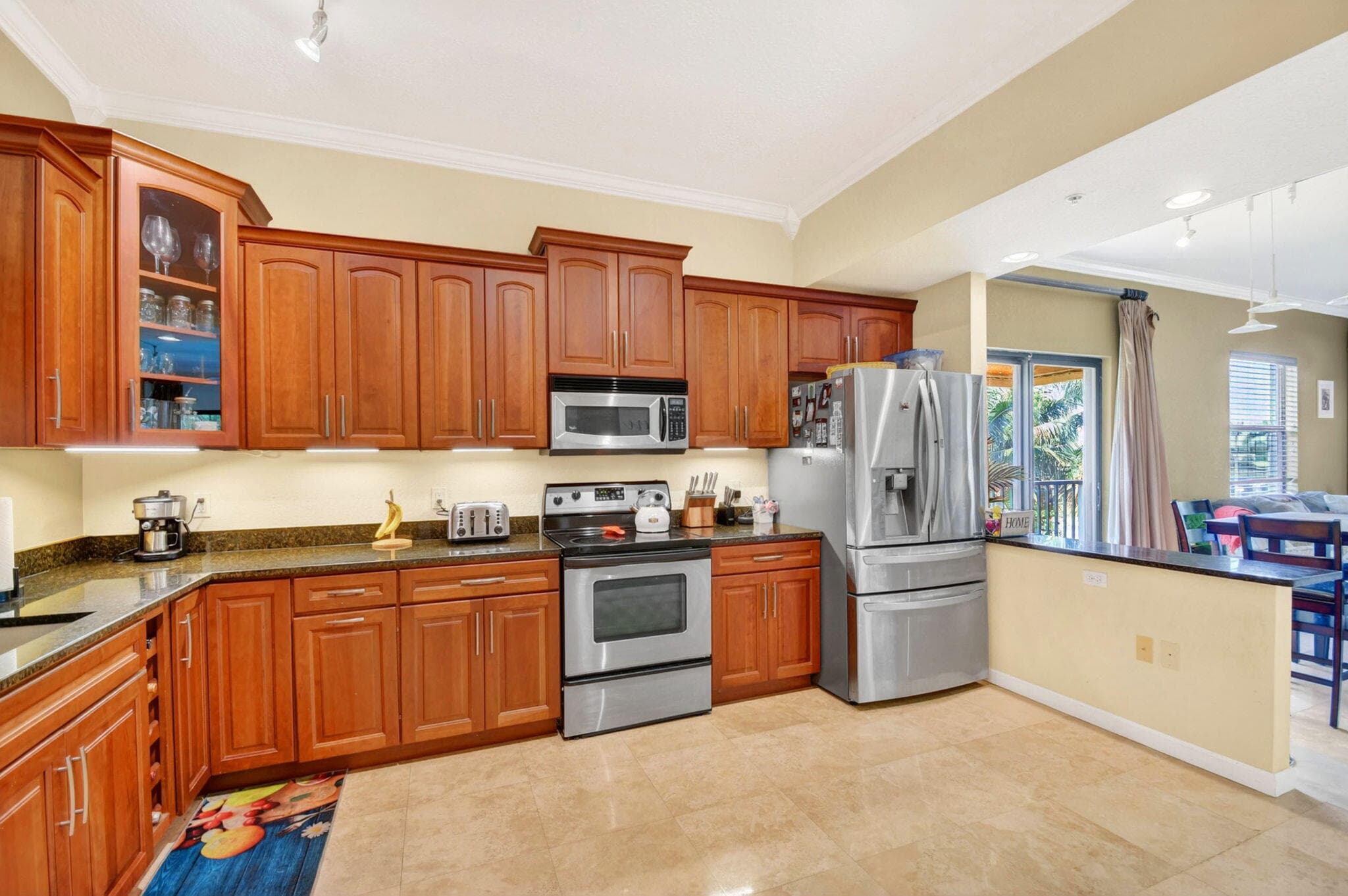 1610 Presidential Way 309, West Palm Beach, FL 33401 — photo 5 of 41