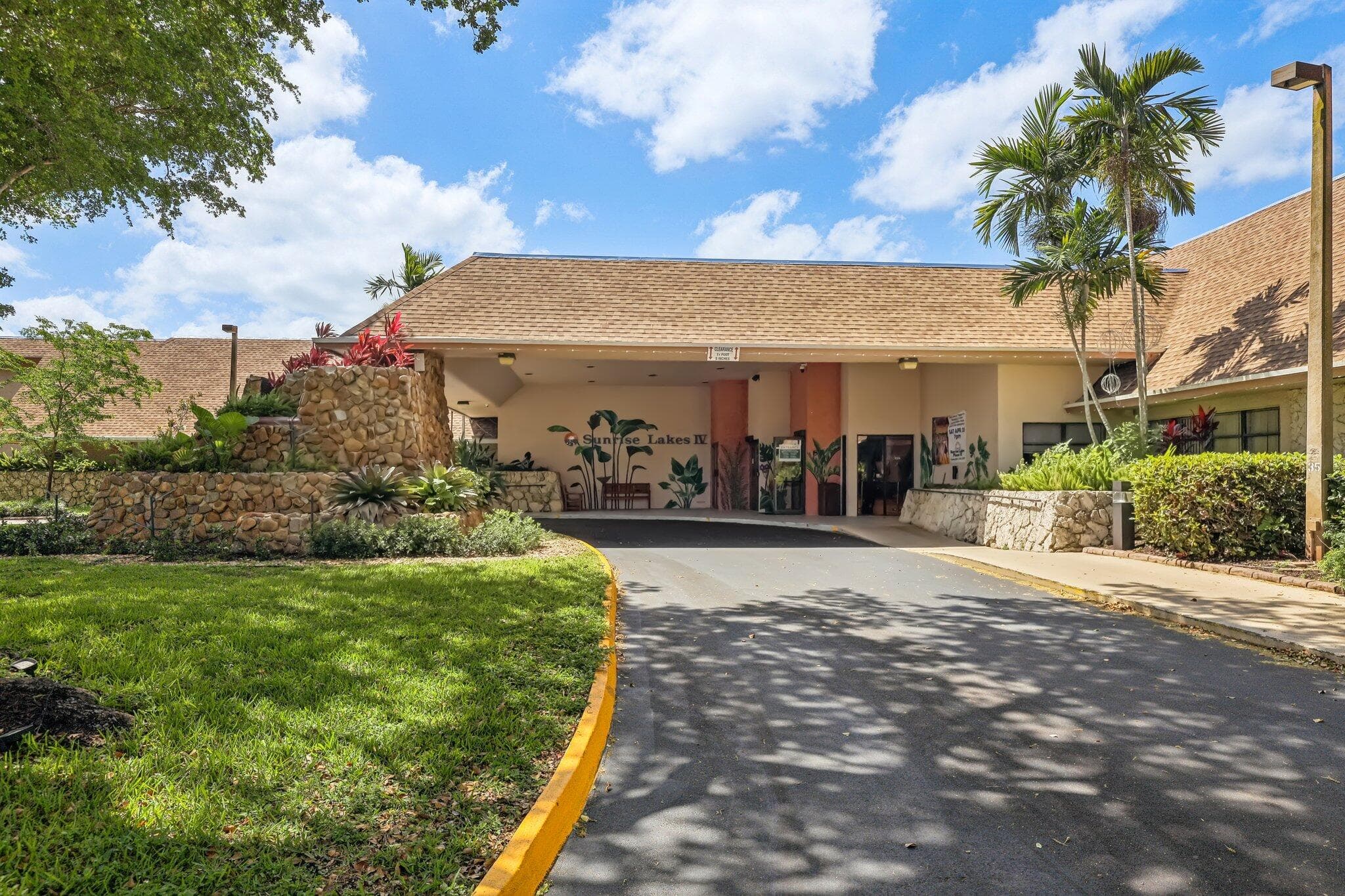 10208 NW 24th Place 102, Sunrise, FL 33322 — photo 28 of 38