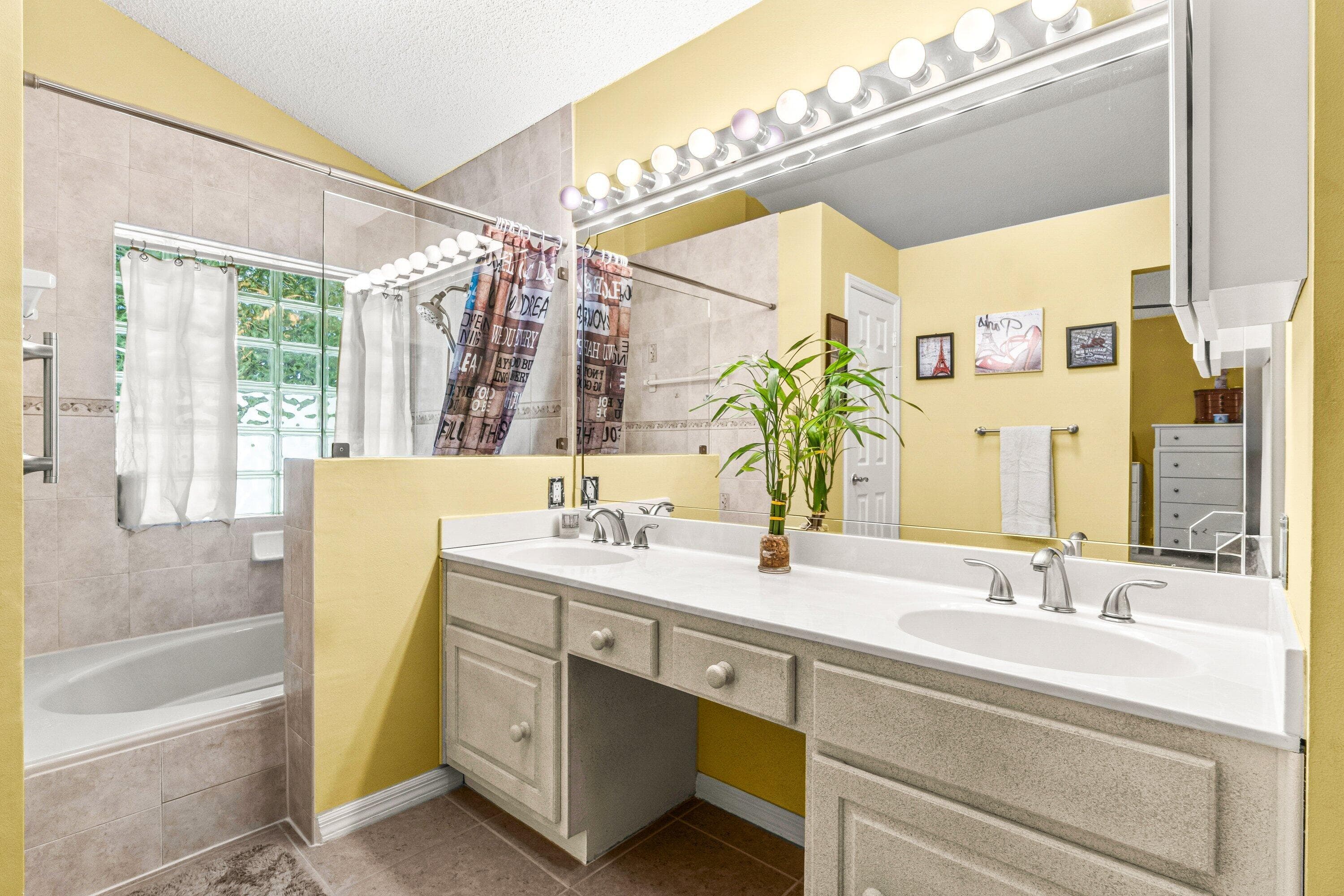 25 Wyndham Lane, Palm Beach Gardens, FL 33418 — photo 24 of 37