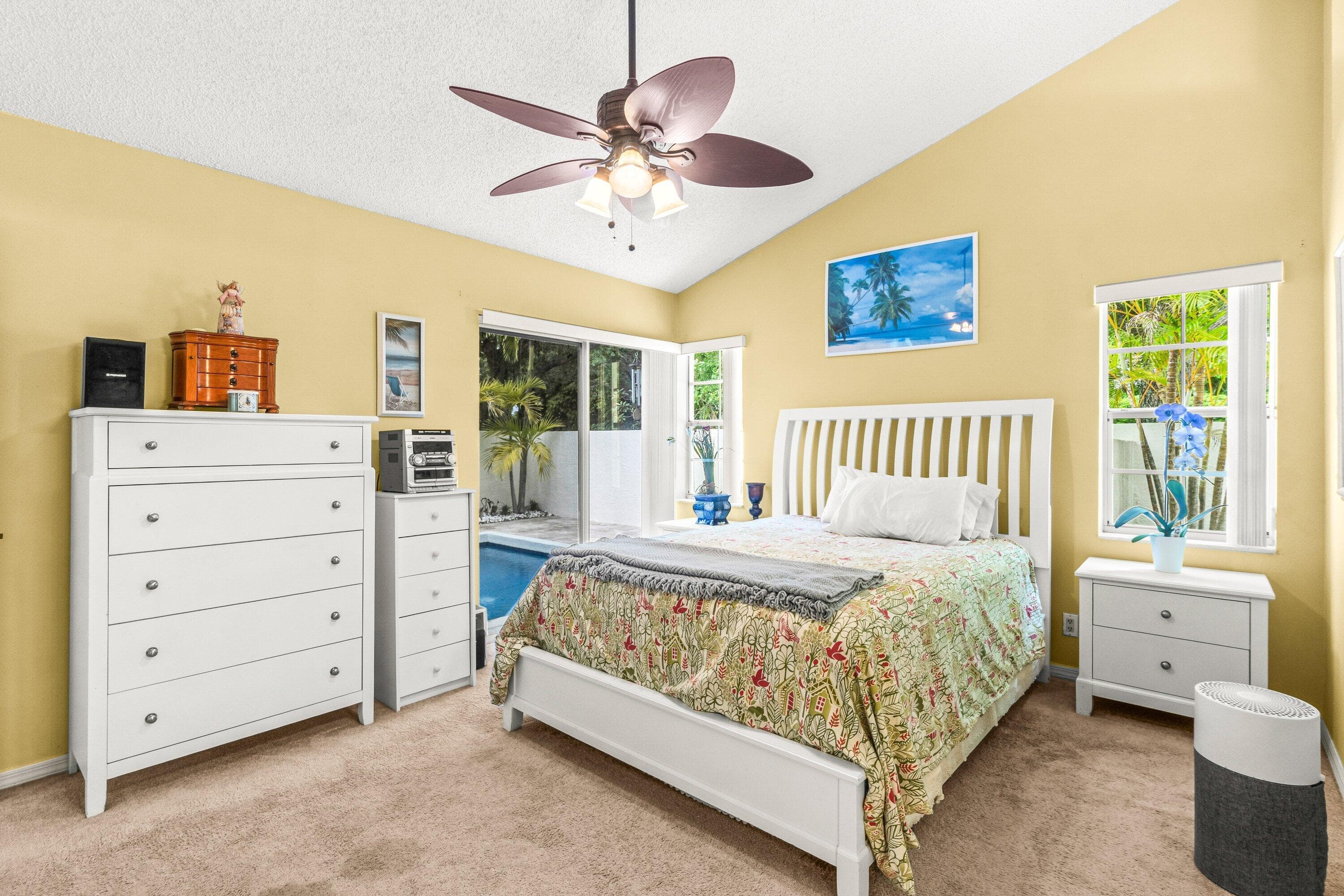 25 Wyndham Lane, Palm Beach Gardens, FL 33418 — photo 20 of 37