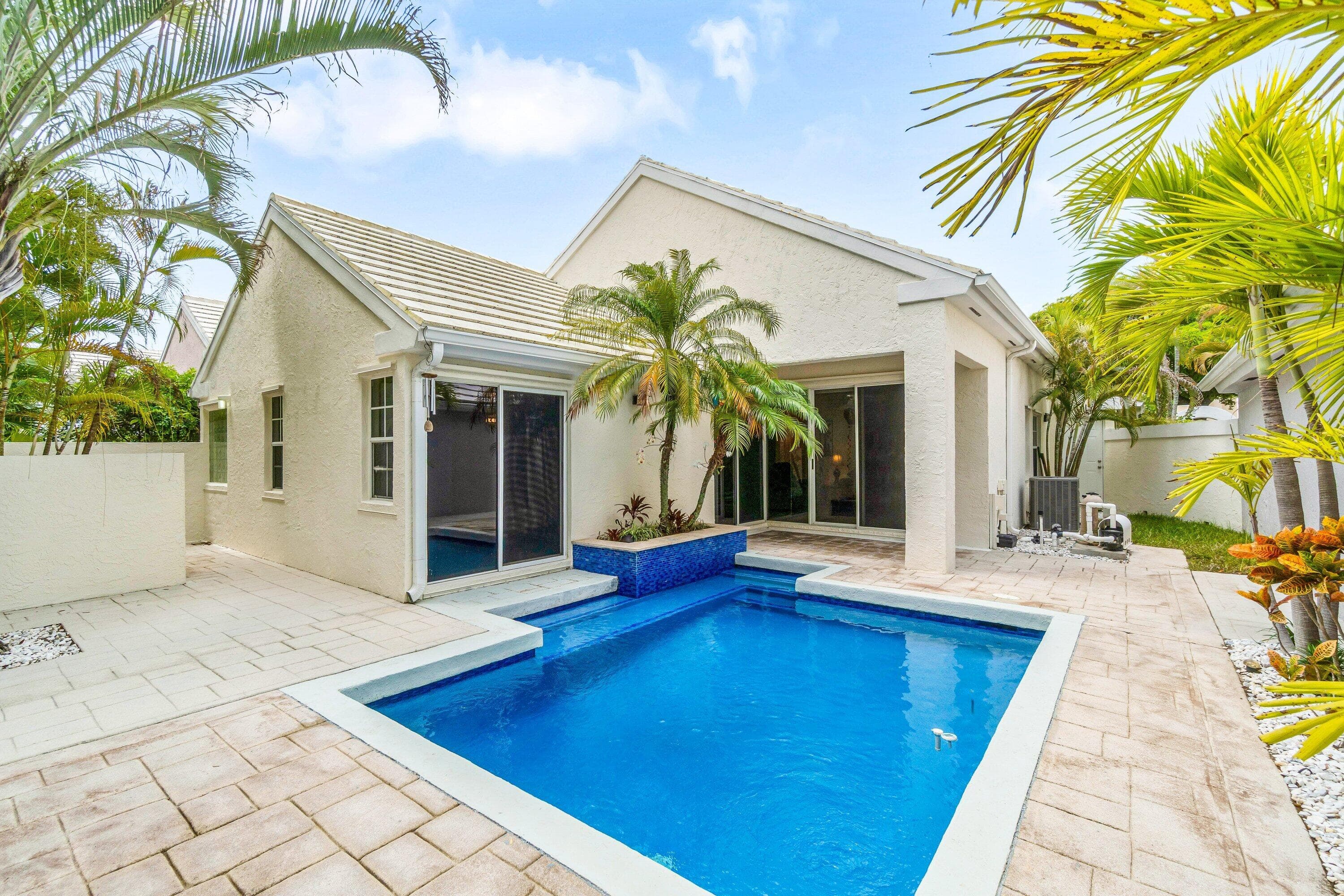 25 Wyndham Lane, Palm Beach Gardens, FL 33418 — photo 29 of 37