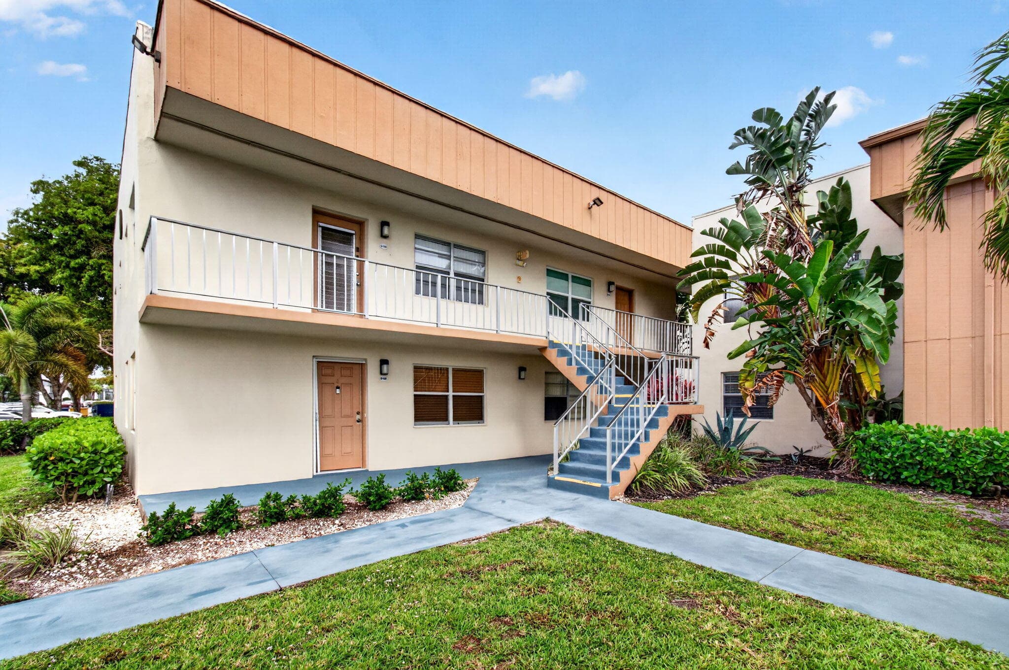 190 Piedmont D, Delray Beach, FL 33484 — photo 1 of 44