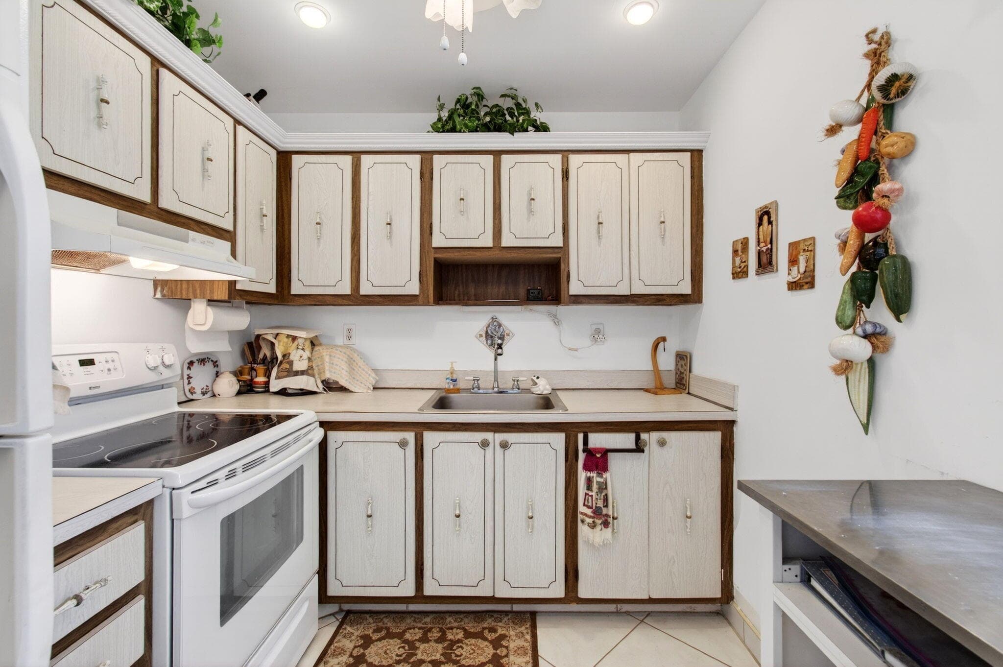 190 Piedmont D, Delray Beach, FL 33484 — photo 15 of 44