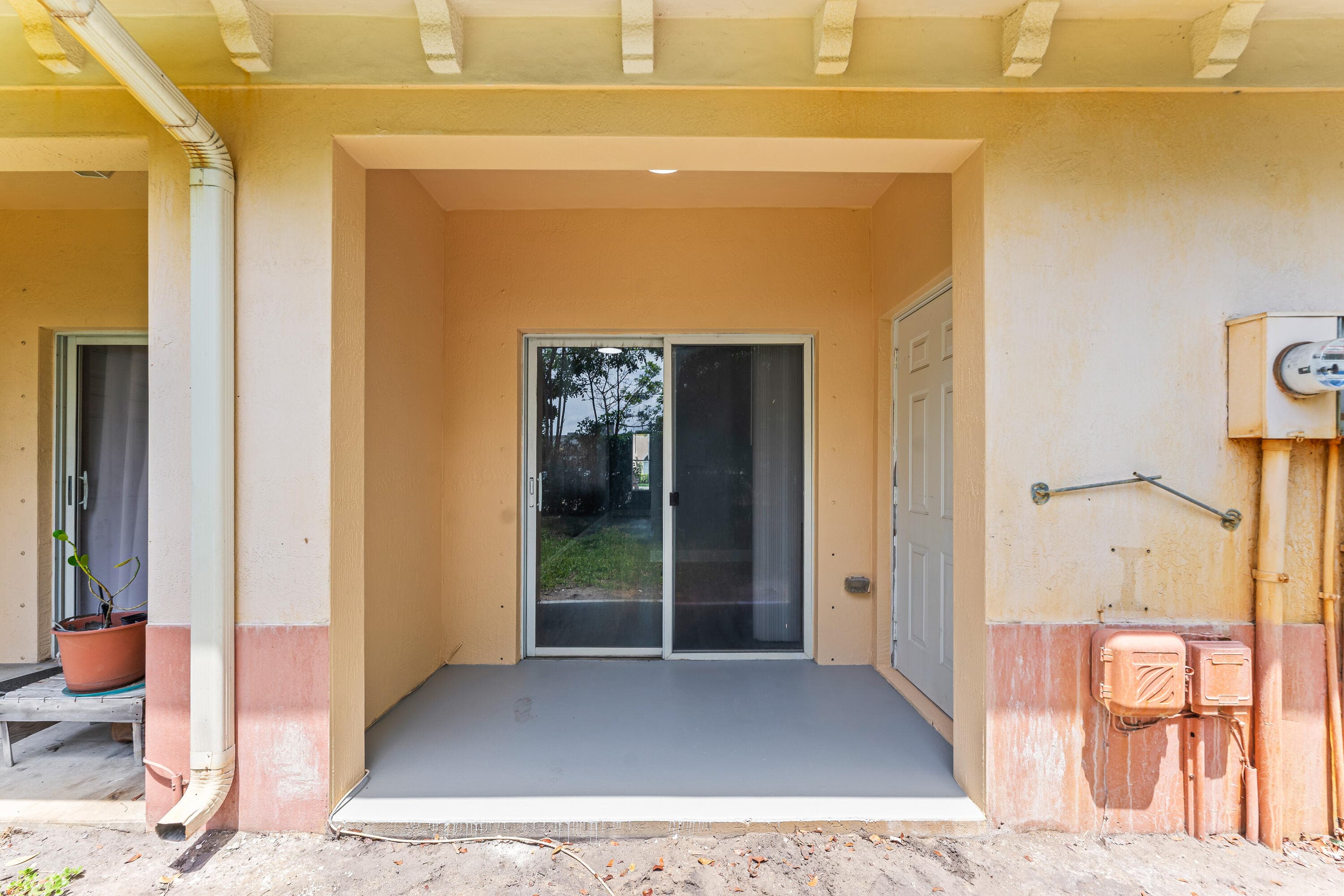 205 S Santa Catalina Circle 205, North Lauderdale, FL 33068 — photo 29 of 33