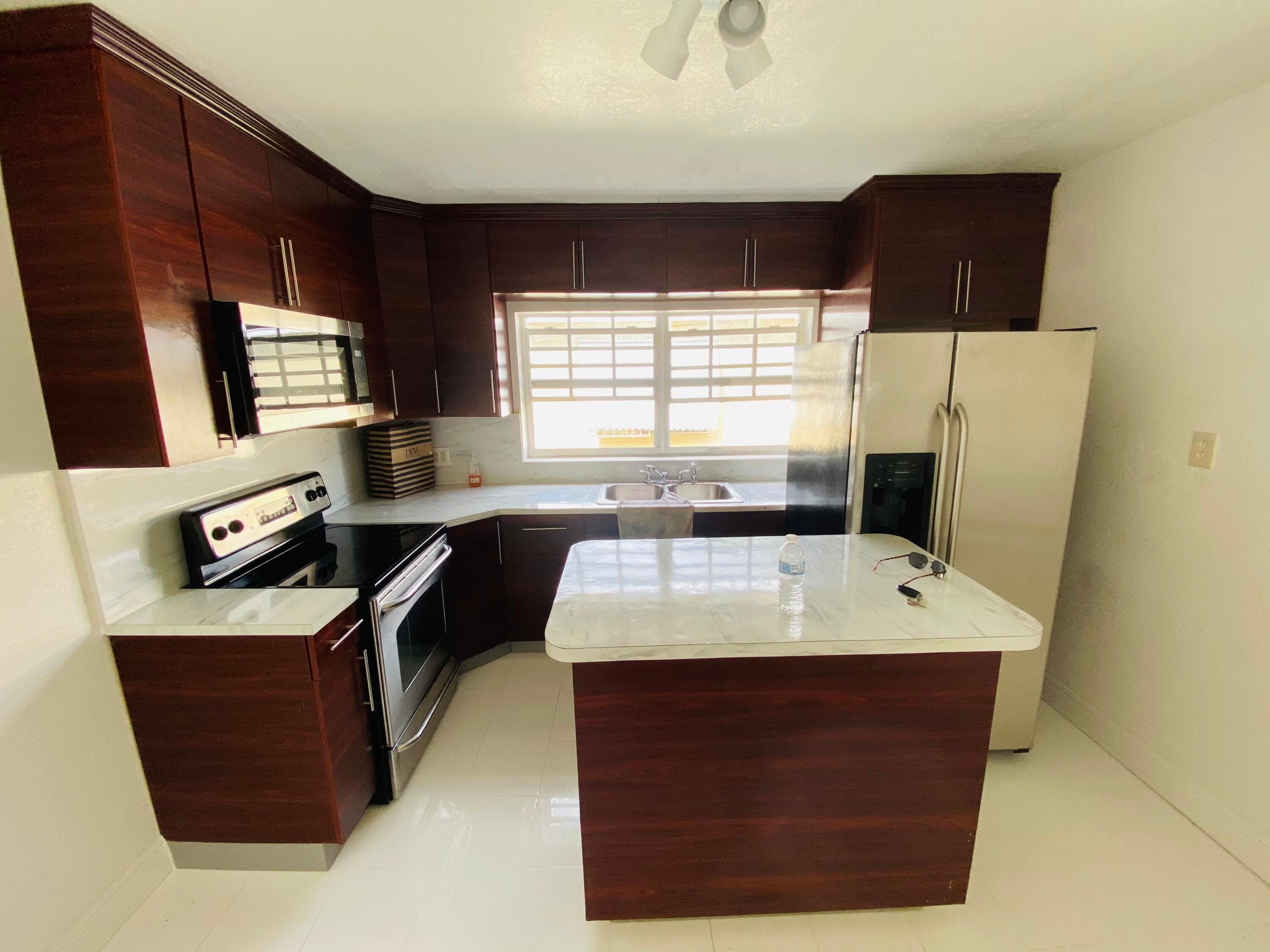 6810 NW 2nd Court, Miami, FL 33150 — photo 3 of 6