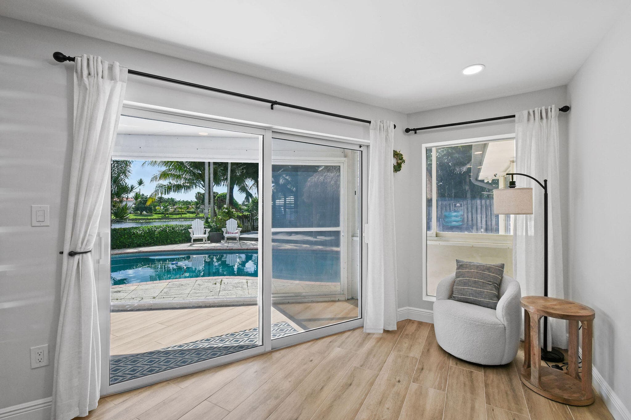8110 W Lake Drive, West Palm Beach, FL 33406 — photo 19 of 51