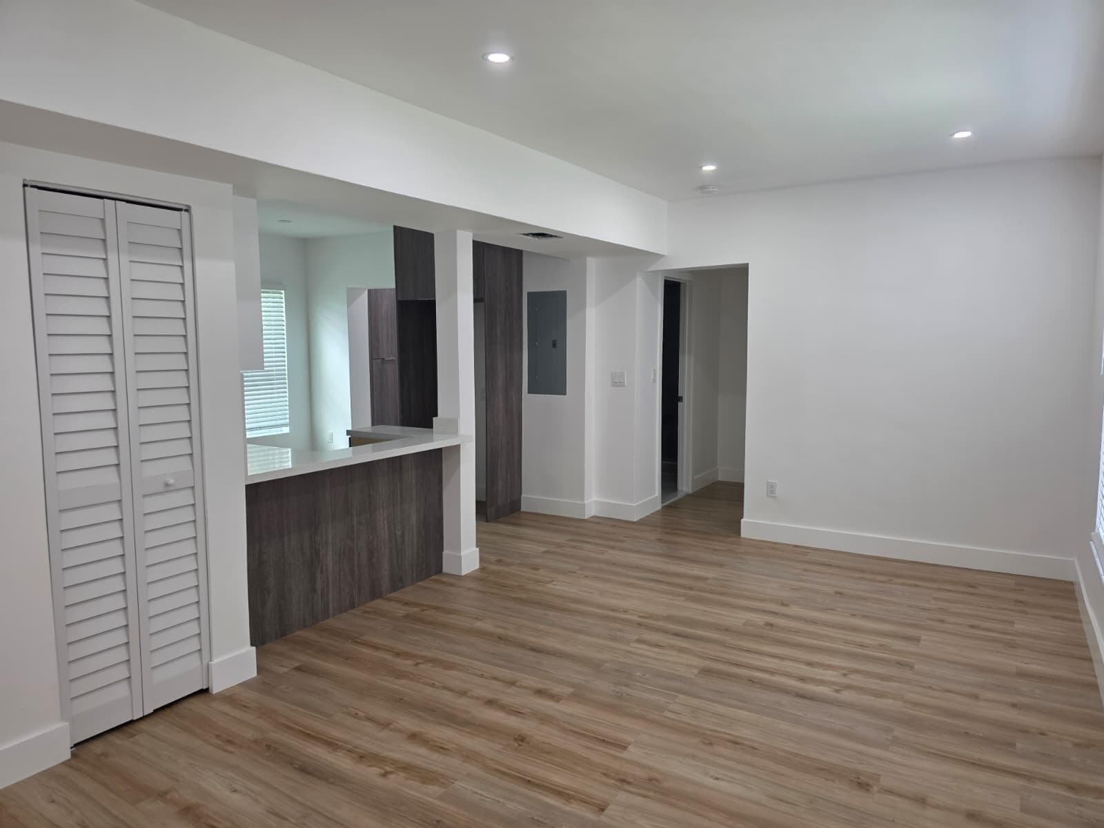 9900 NW 25th Avenue, Miami, FL 33147 — photo 4 of 12