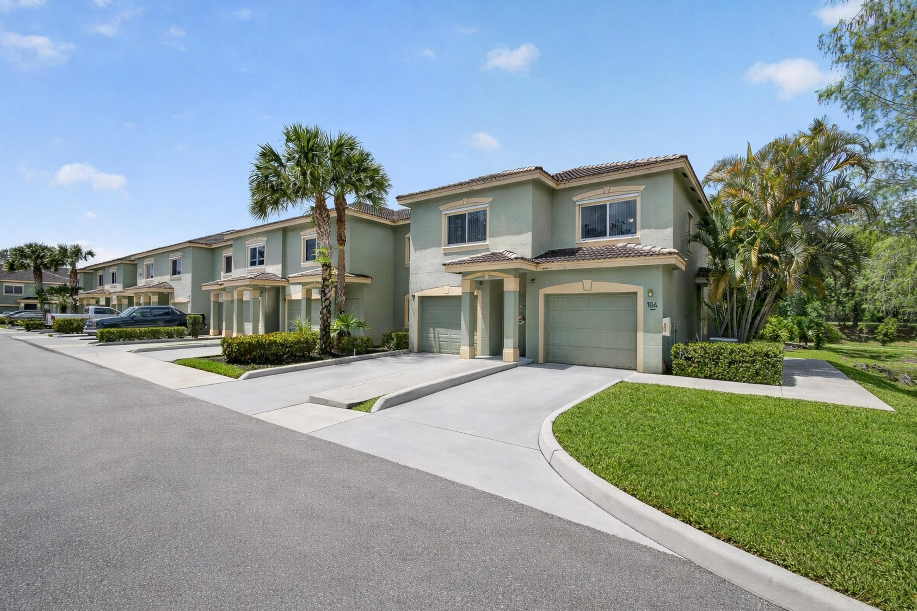 310 Crestwood Circle 208, Royal Palm Beach, FL 33411 — photo 1 of 15