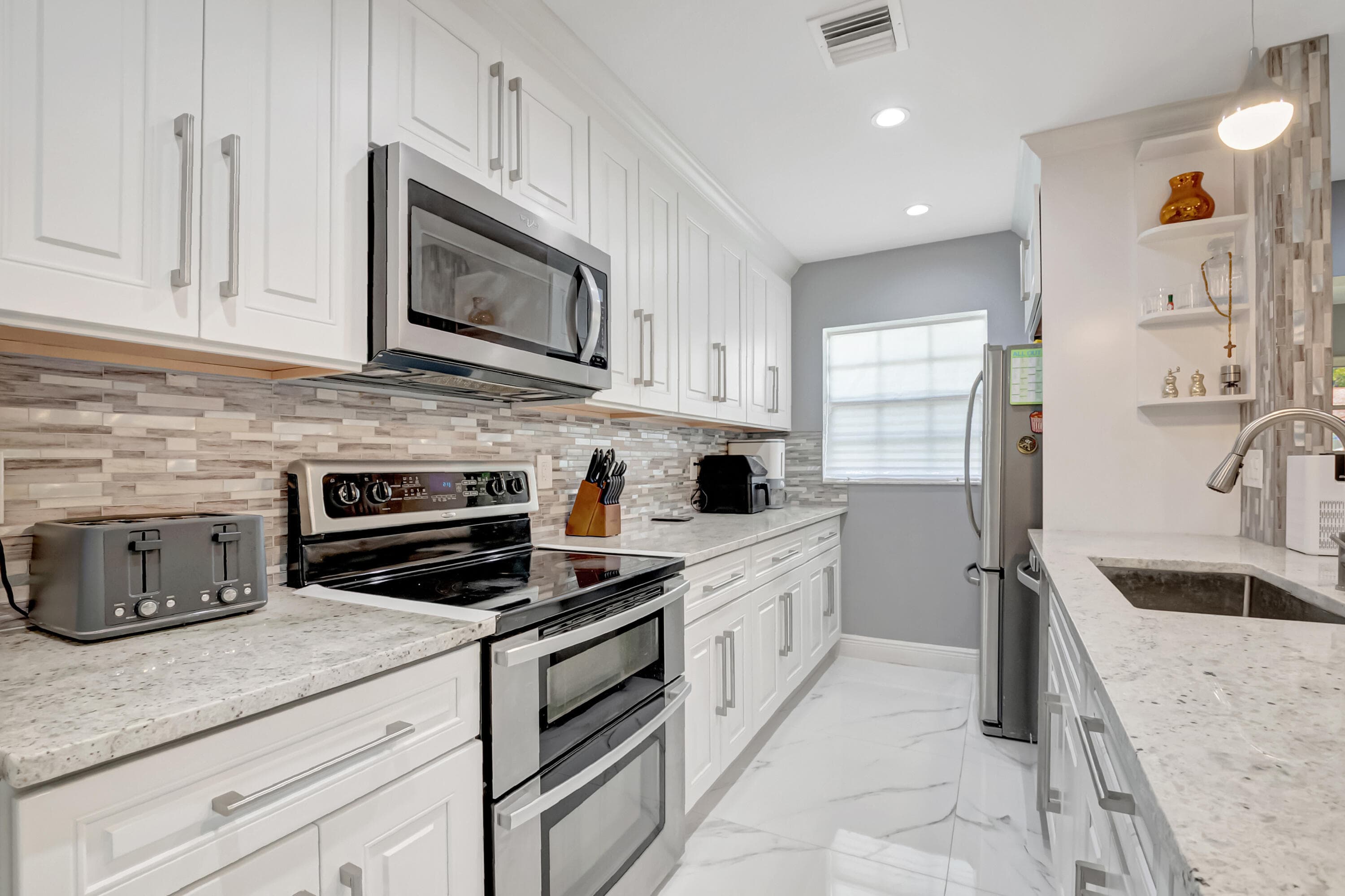 14010 Nesting Way, Delray Beach, FL 33484 — photo 4 of 43