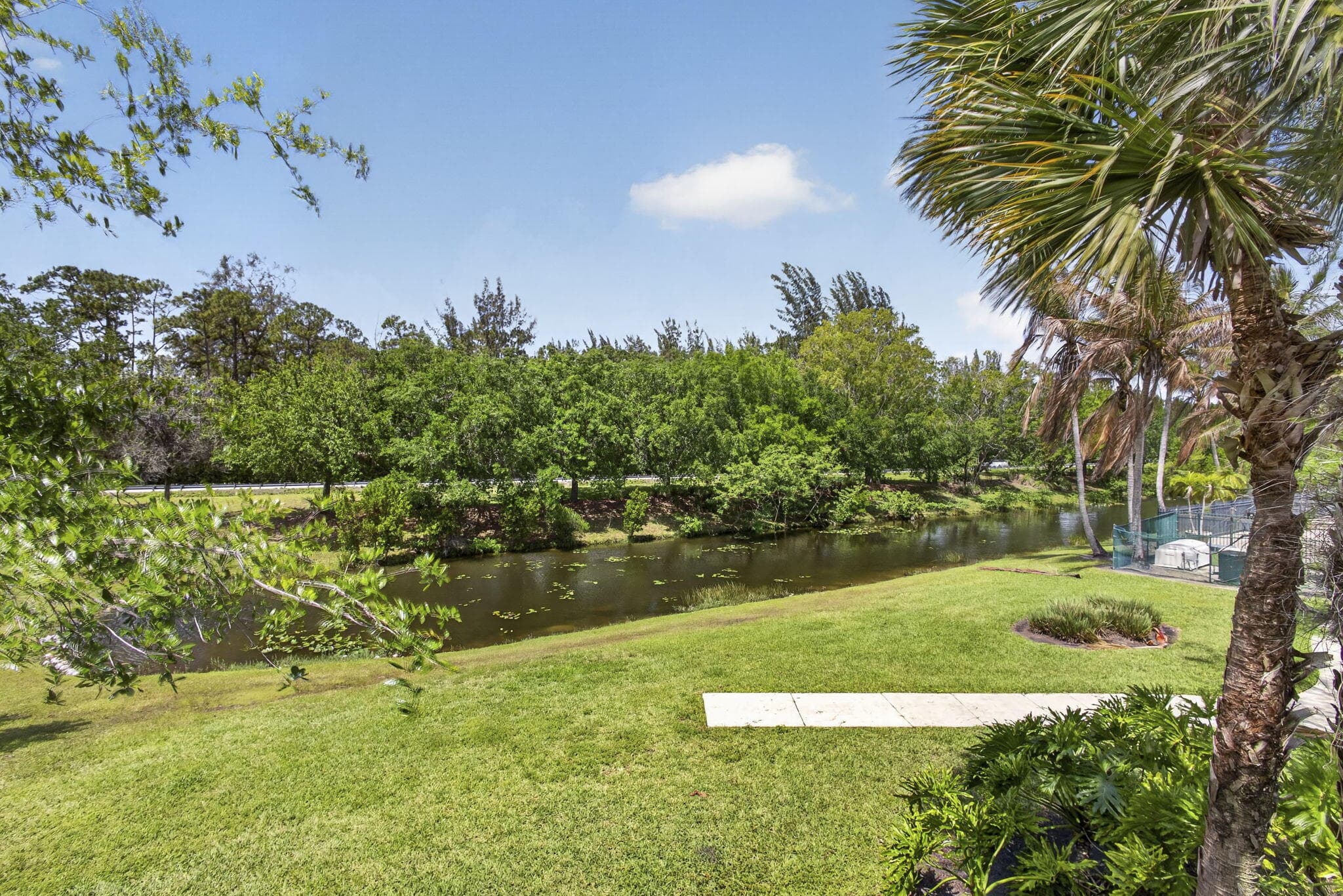 310 Crestwood Circle 208, Royal Palm Beach, FL 33411 — photo 13 of 15