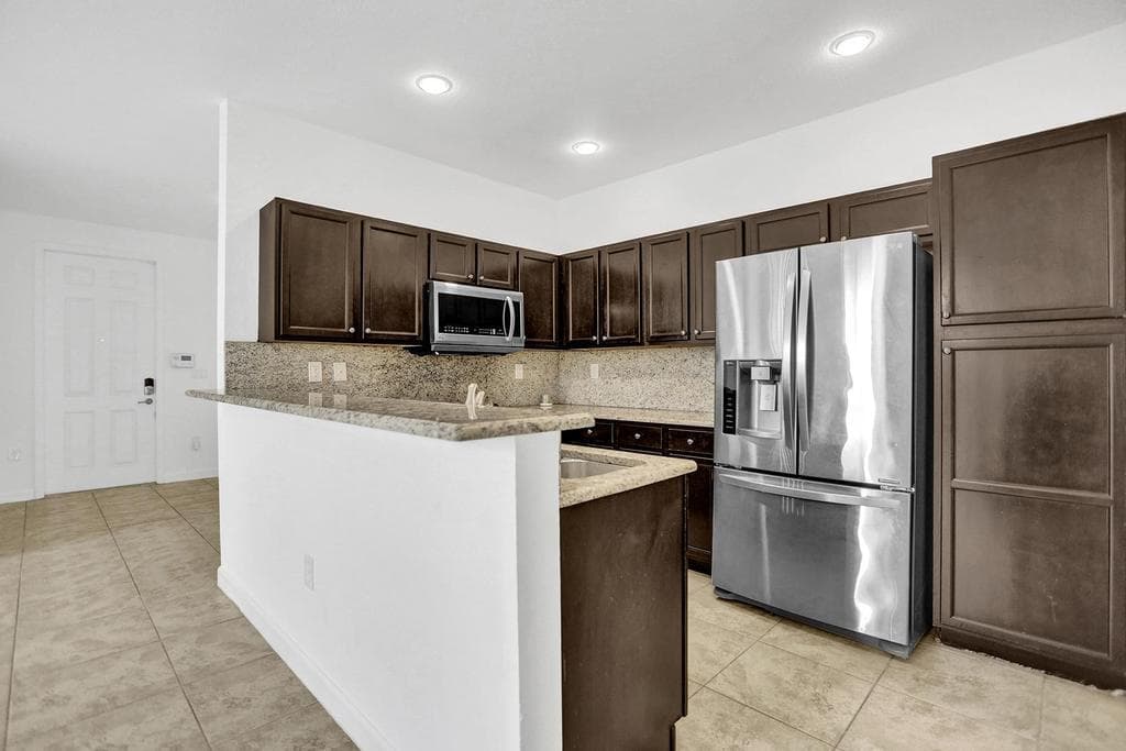 9081 SW 169th Path, Miami, FL 33196 — photo 8 of 44