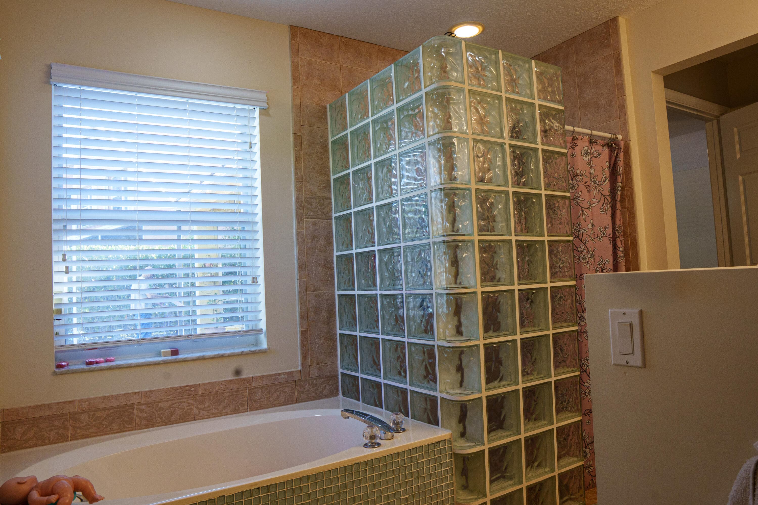 8058 Via Hacienda, Riviera Beach, FL 33418 — photo 11 of 21