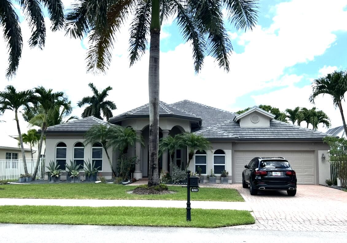 8263 N Lake Forest Drive, Davie, FL 33328 — photo