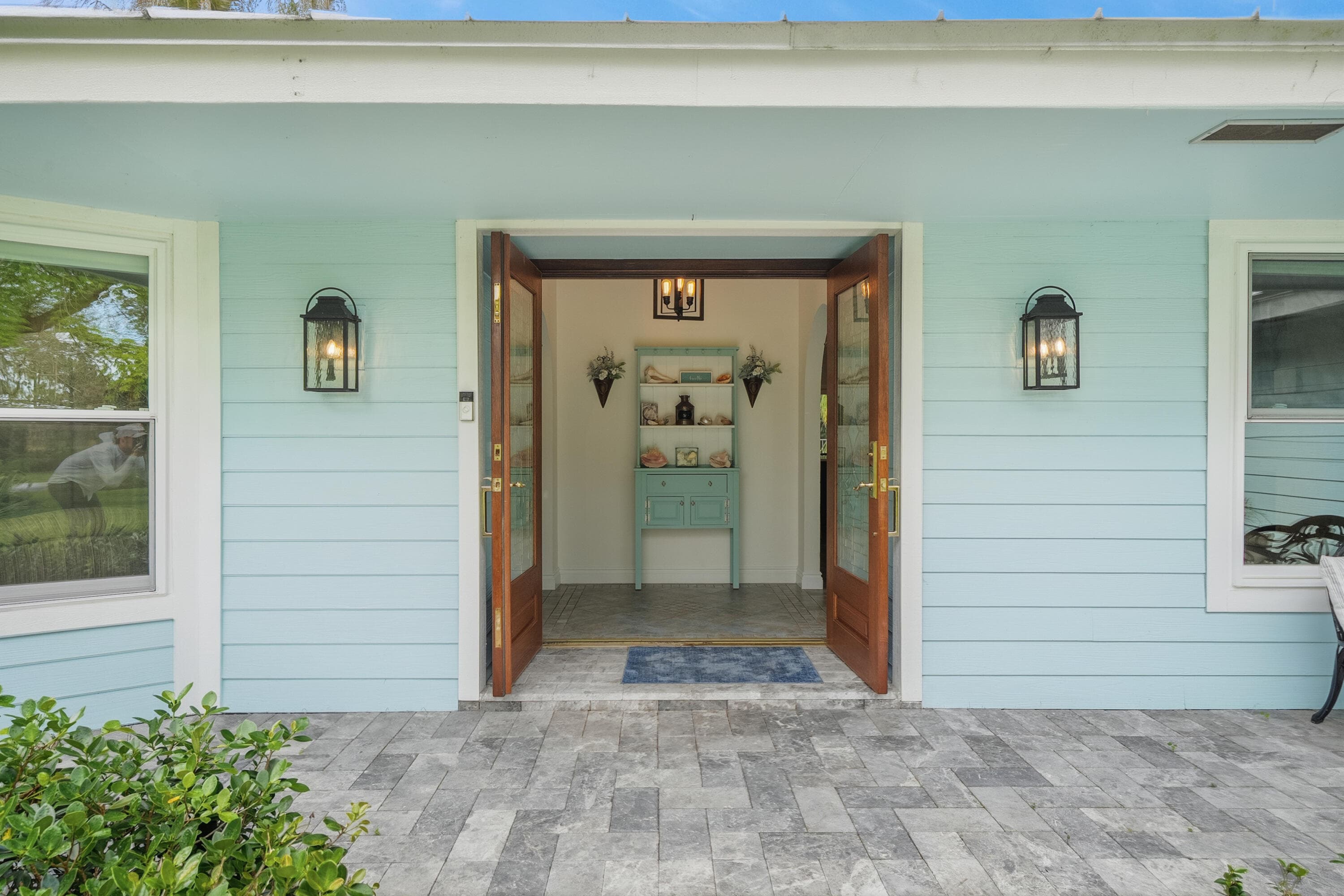 19785 Castlewood Drive, Jupiter, FL 33458 — photo 17 of 54