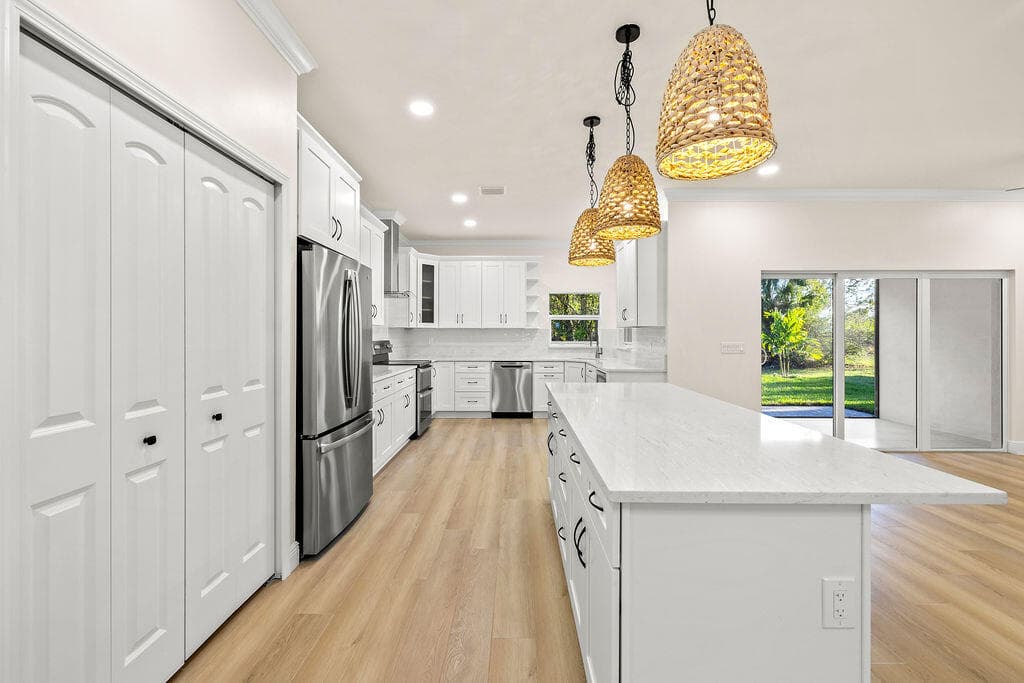 4805 66th Lane, Vero Beach, FL 32967 — photo 15 of 40