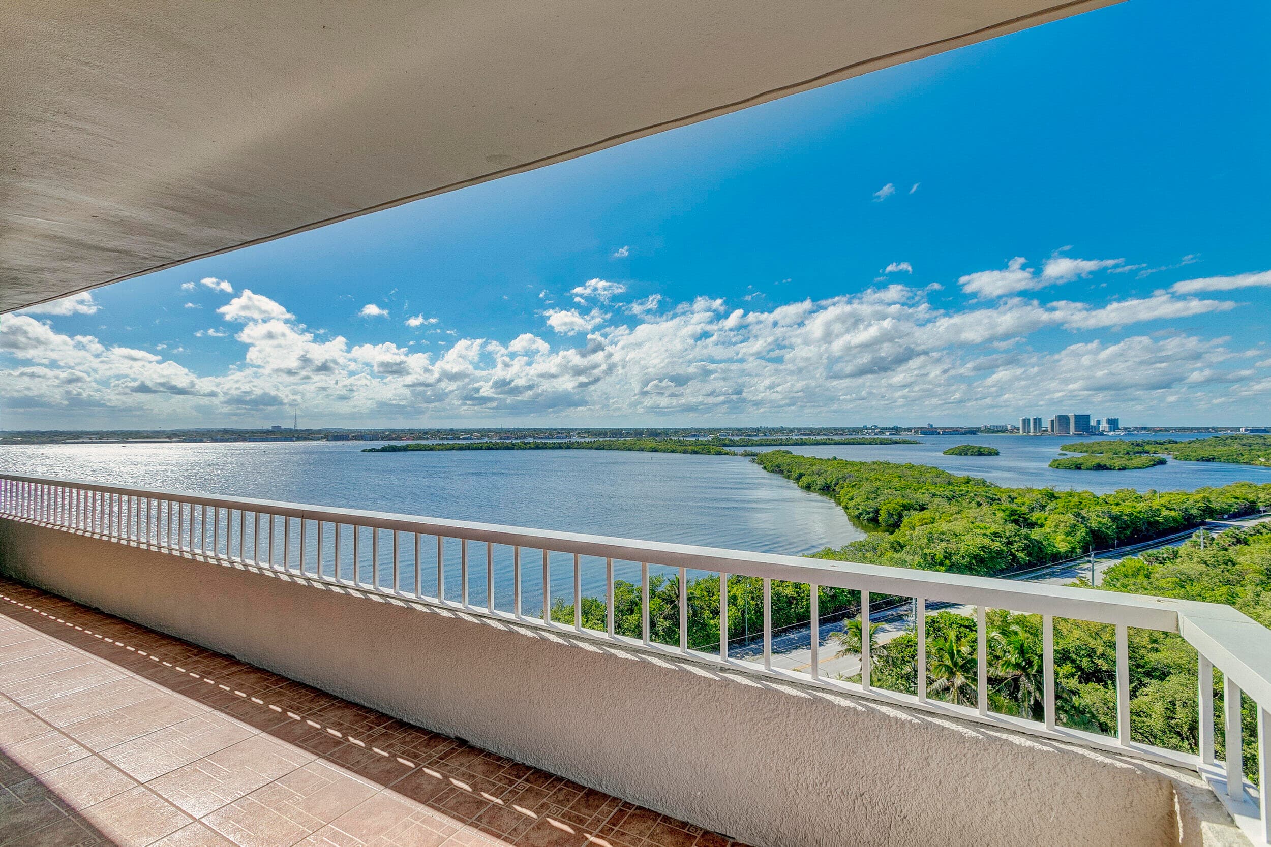 5550 N Ocean Drive 12c, Singer Island, FL 33404 — photo 20 of 66