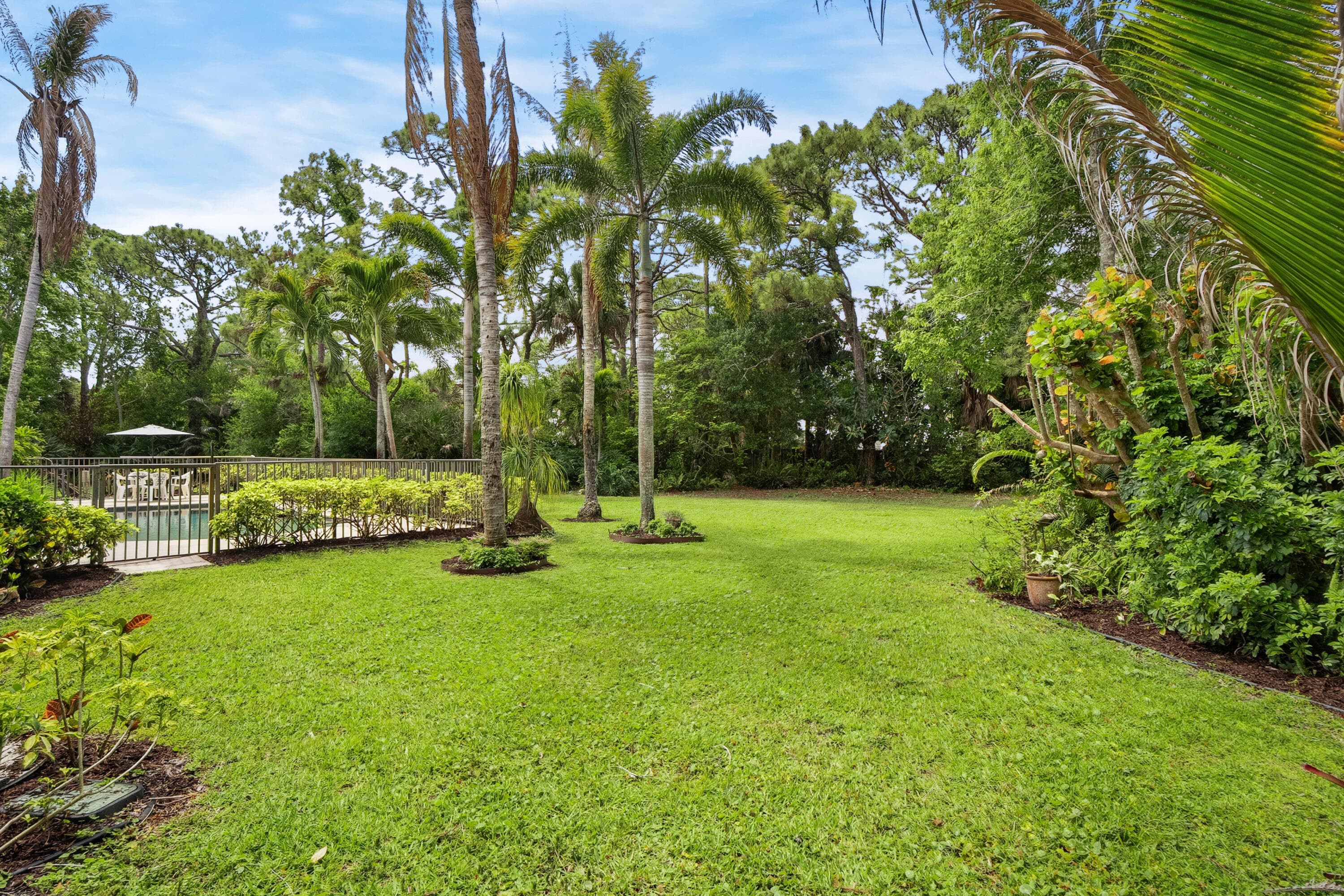 19785 Castlewood Drive, Jupiter, FL 33458 — photo 49 of 54
