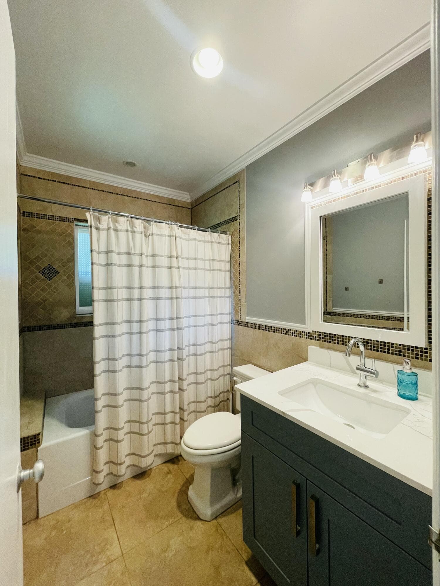 8895 N Bates Road, Palm Beach Gardens, FL 33418 — photo 29 of 91