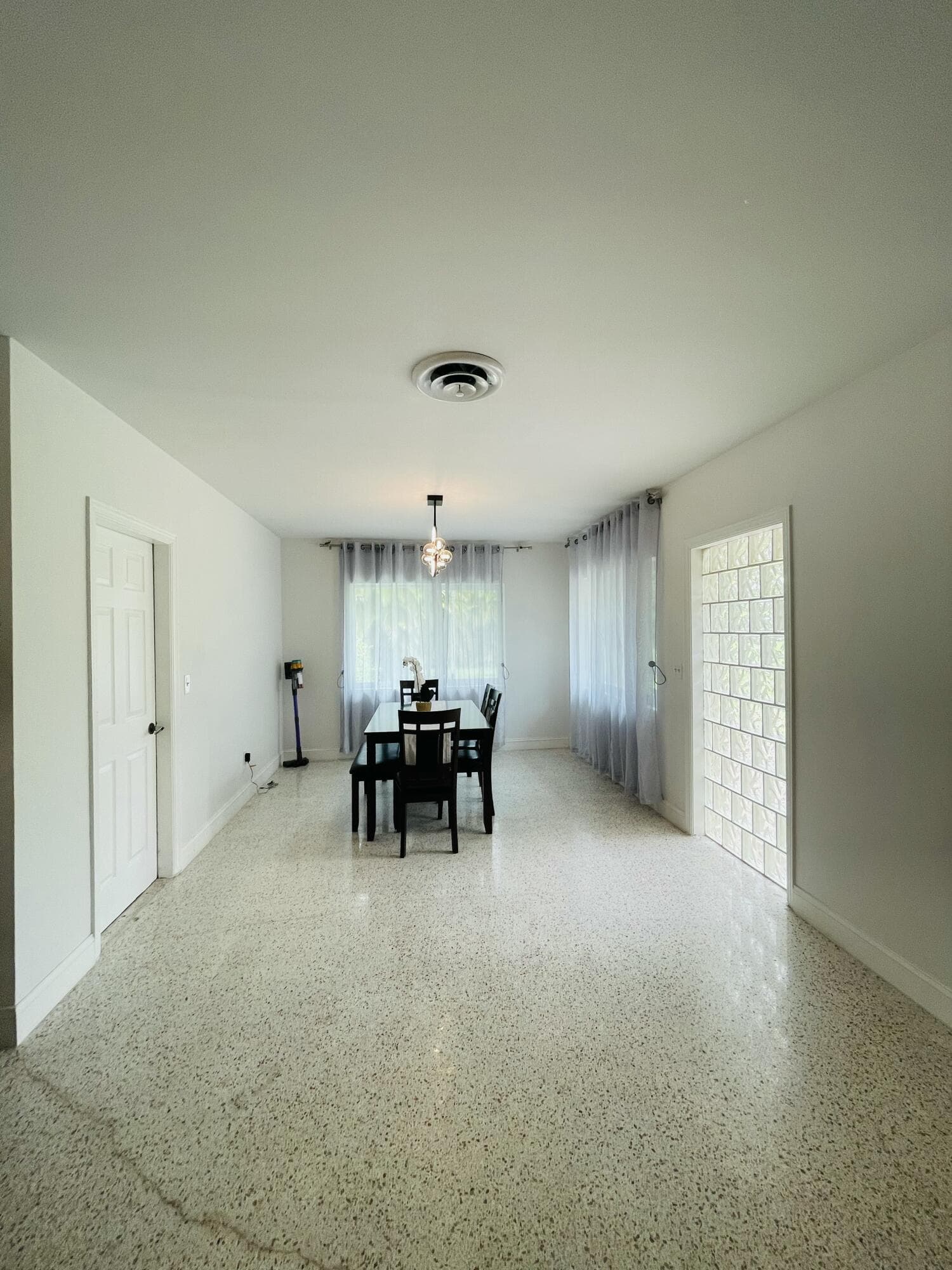 8895 N Bates Road, Palm Beach Gardens, FL 33418 — photo 16 of 91