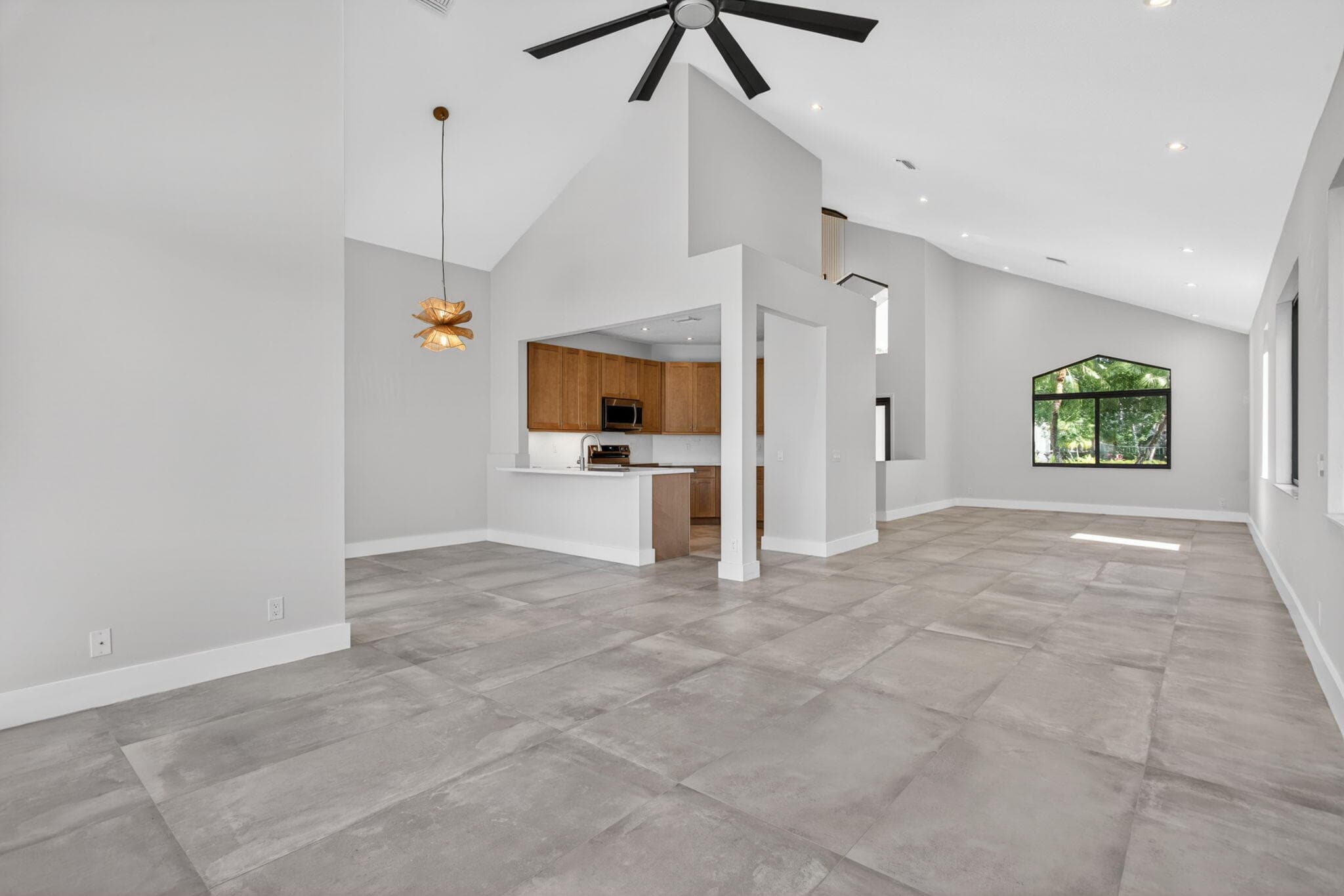 173 Cameron Drive, Weston, FL 33326 — photo 6 of 39