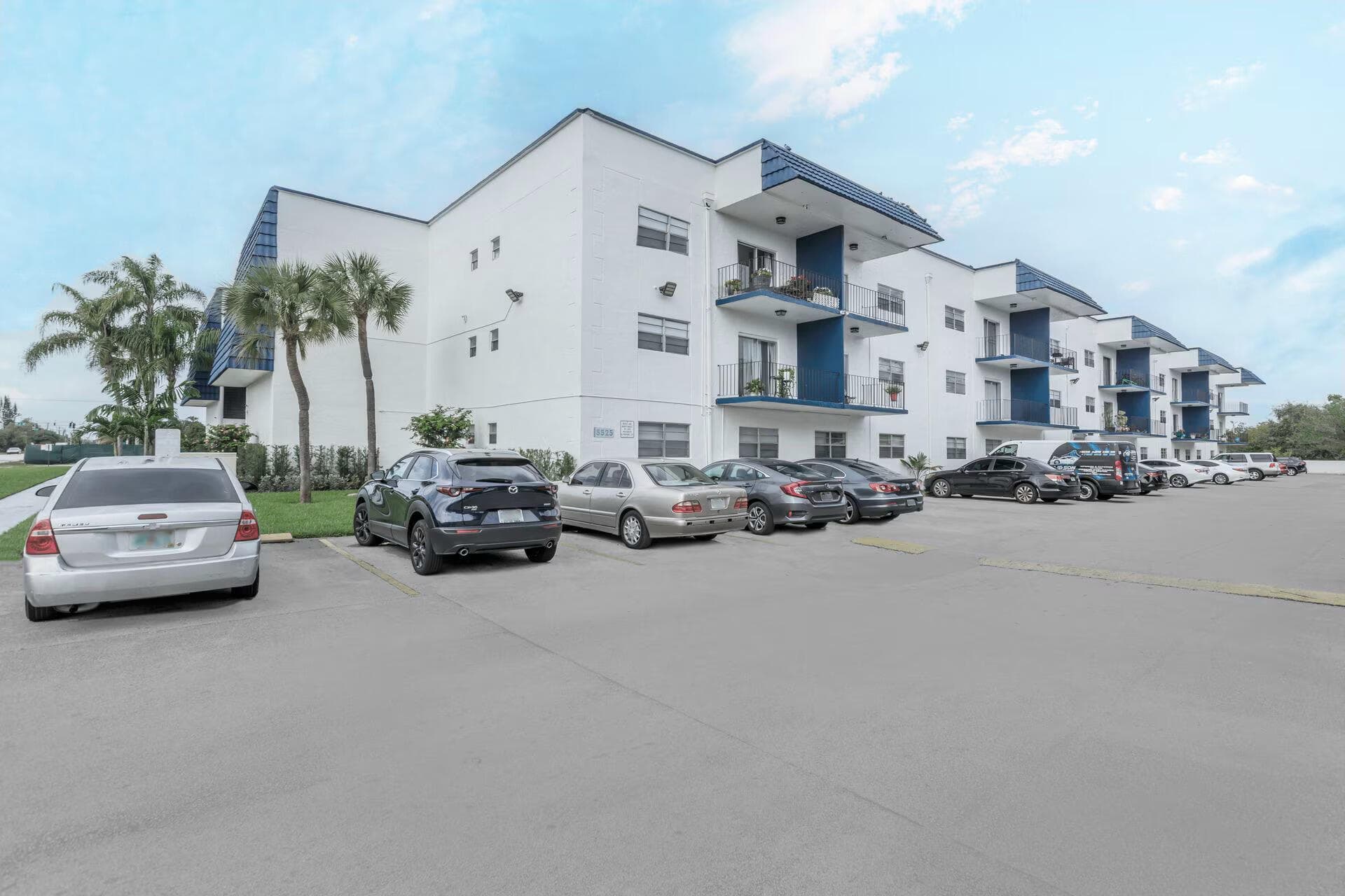 5525 SW 41st Street 122, Pembroke Park, FL 33023 — photo 10 of 10