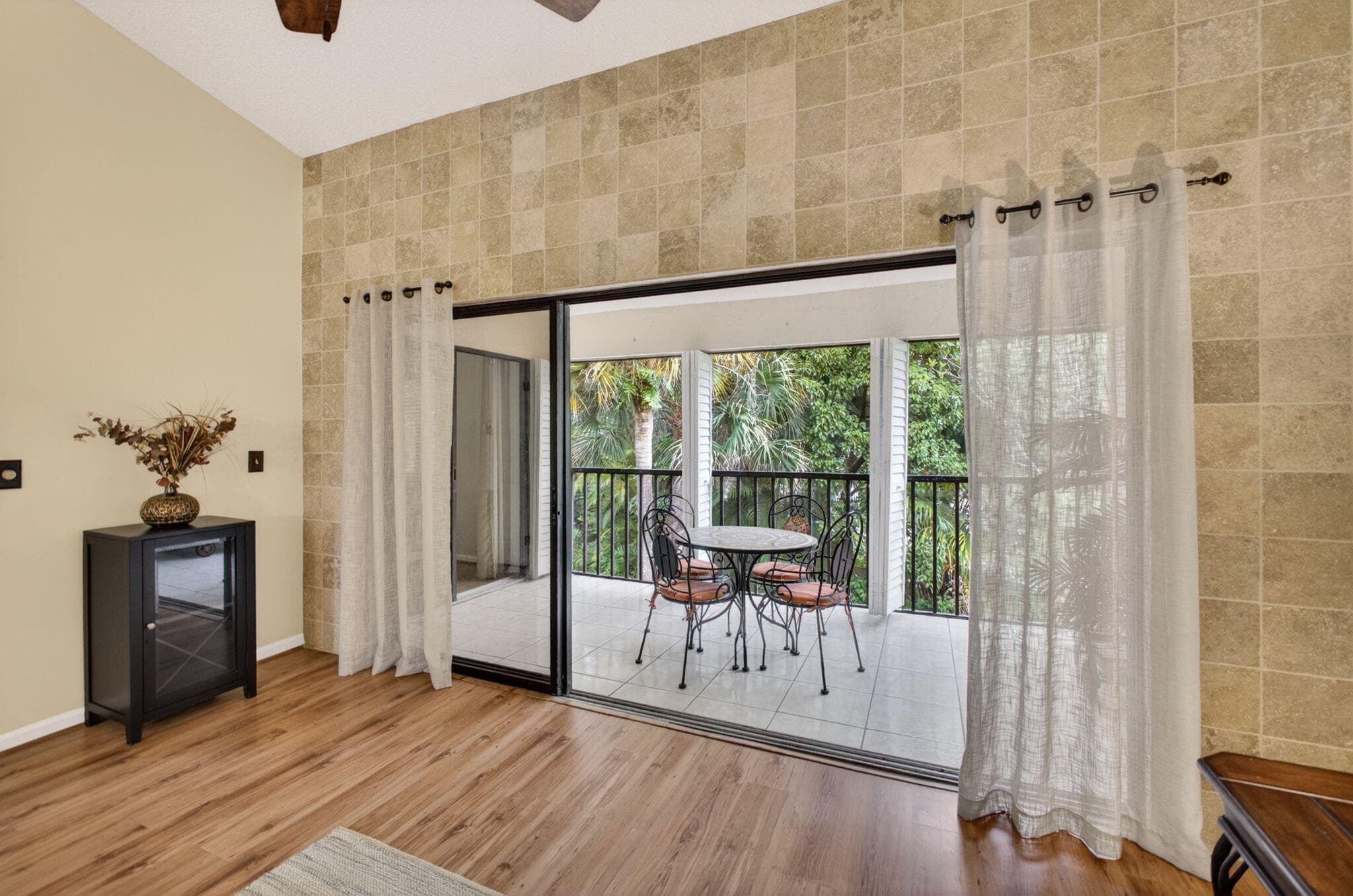 1103 Duncan Circle 202, Palm Beach Gardens, FL 33418 — photo 10 of 36
