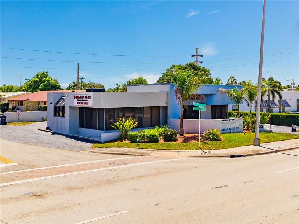1820 E Commercial Boulevard, Fort Lauderdale, FL 33308 — photo 30 of 36