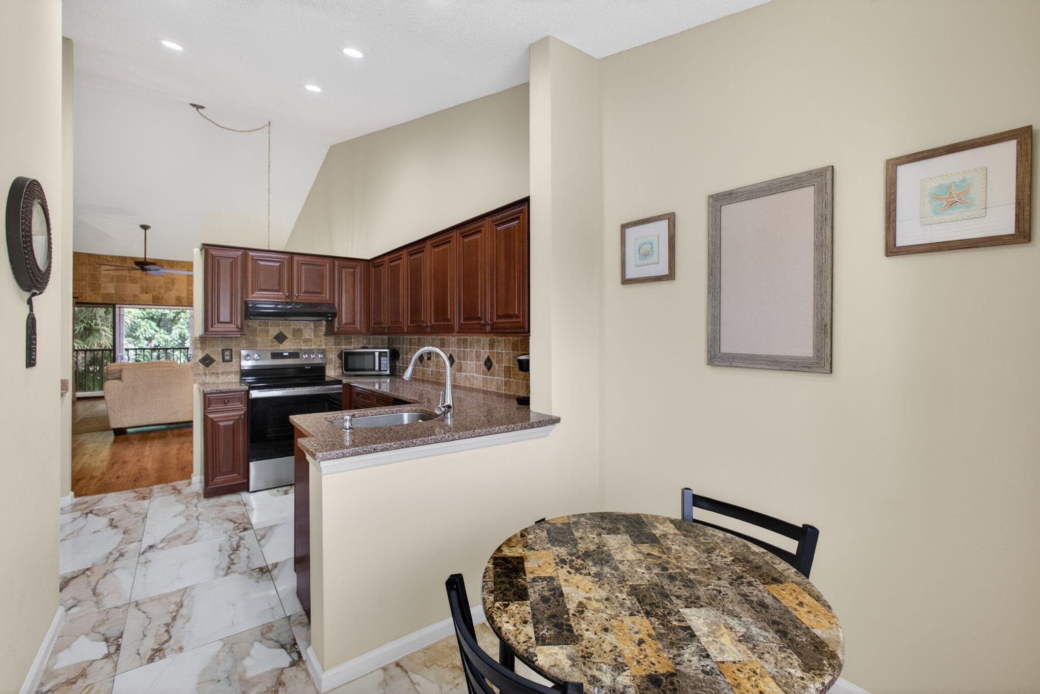 1103 Duncan Circle 202, Palm Beach Gardens, FL 33418 — photo 18 of 36