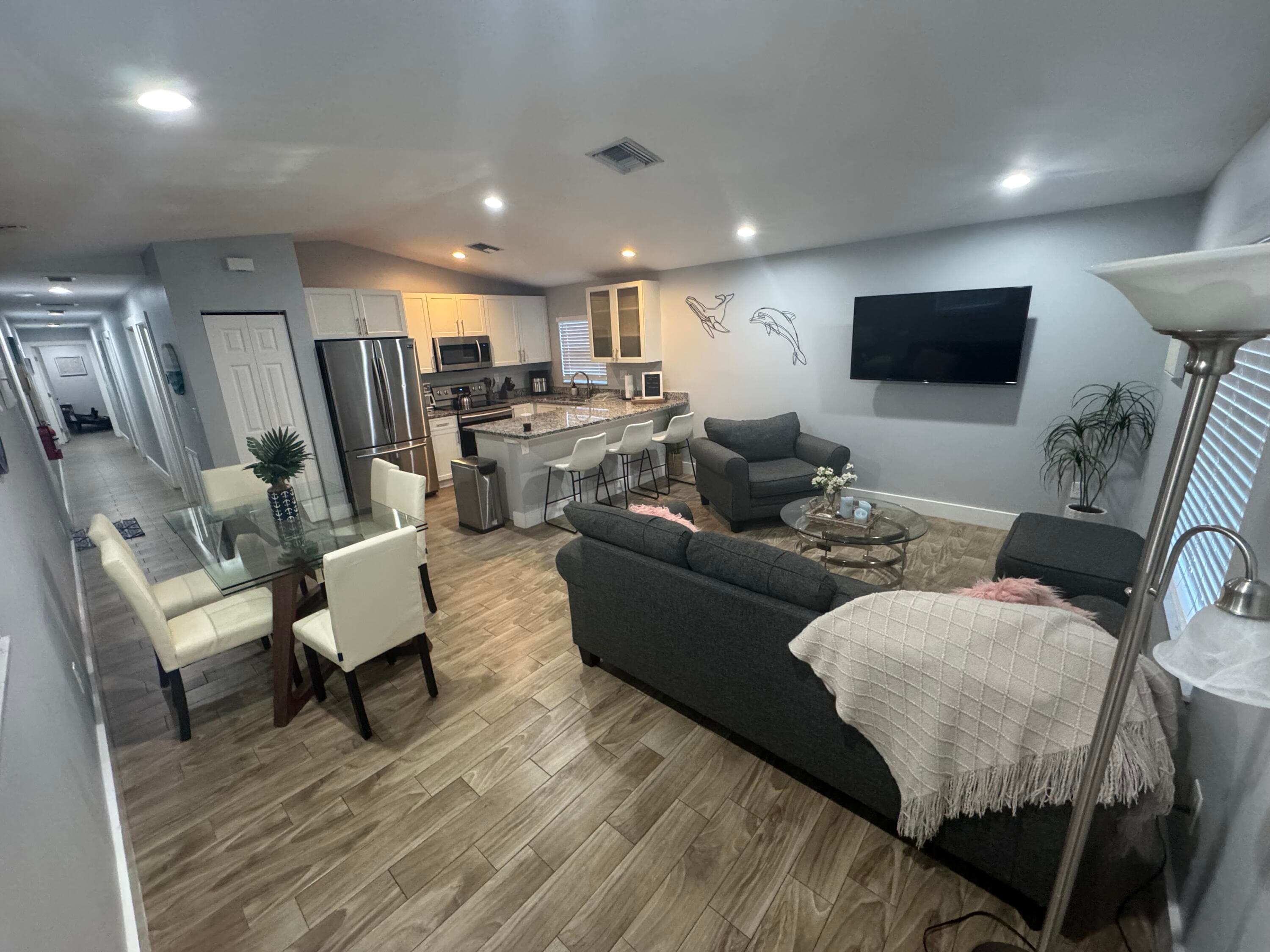 601 N E Street, Lake Worth Beach, FL 33460 — photo 1 of 31