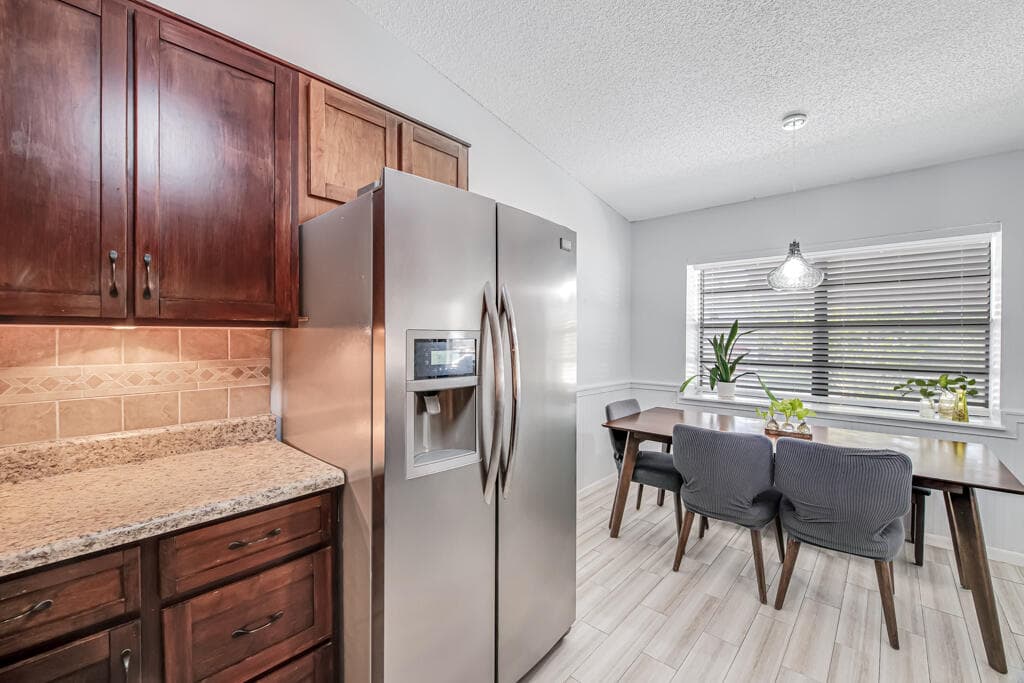 23428 Country Club Drive E, Boca Raton, FL 33428 — photo 13 of 32