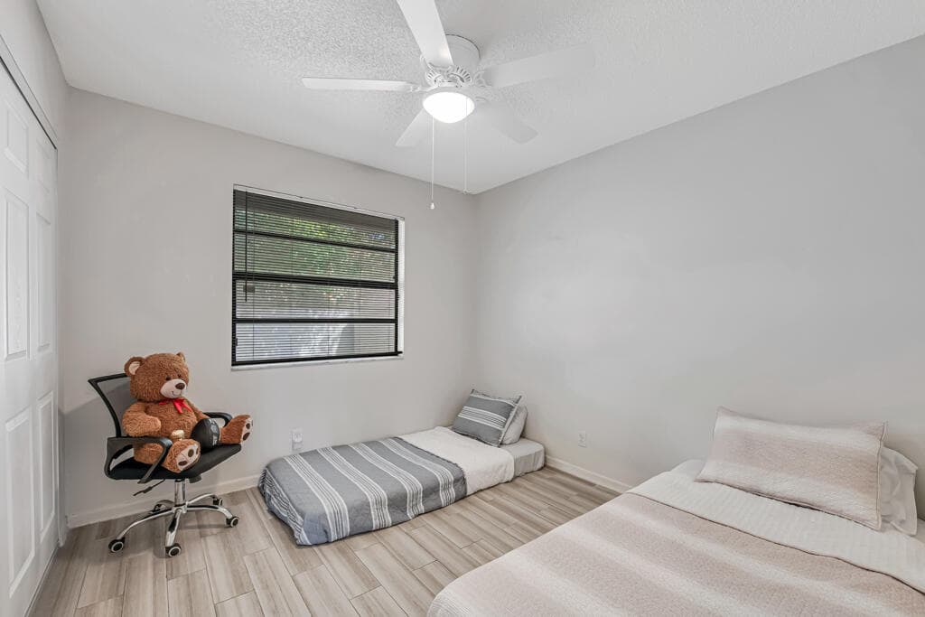 23428 Country Club Drive E, Boca Raton, FL 33428 — photo 22 of 32