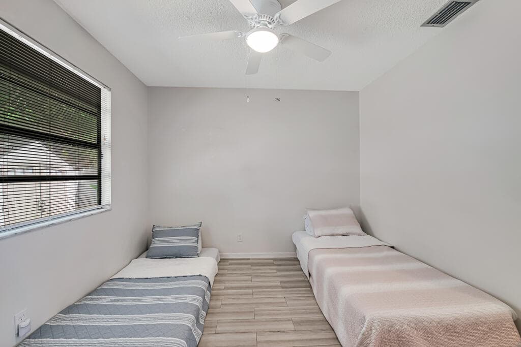 23428 Country Club Drive E, Boca Raton, FL 33428 — photo 23 of 32
