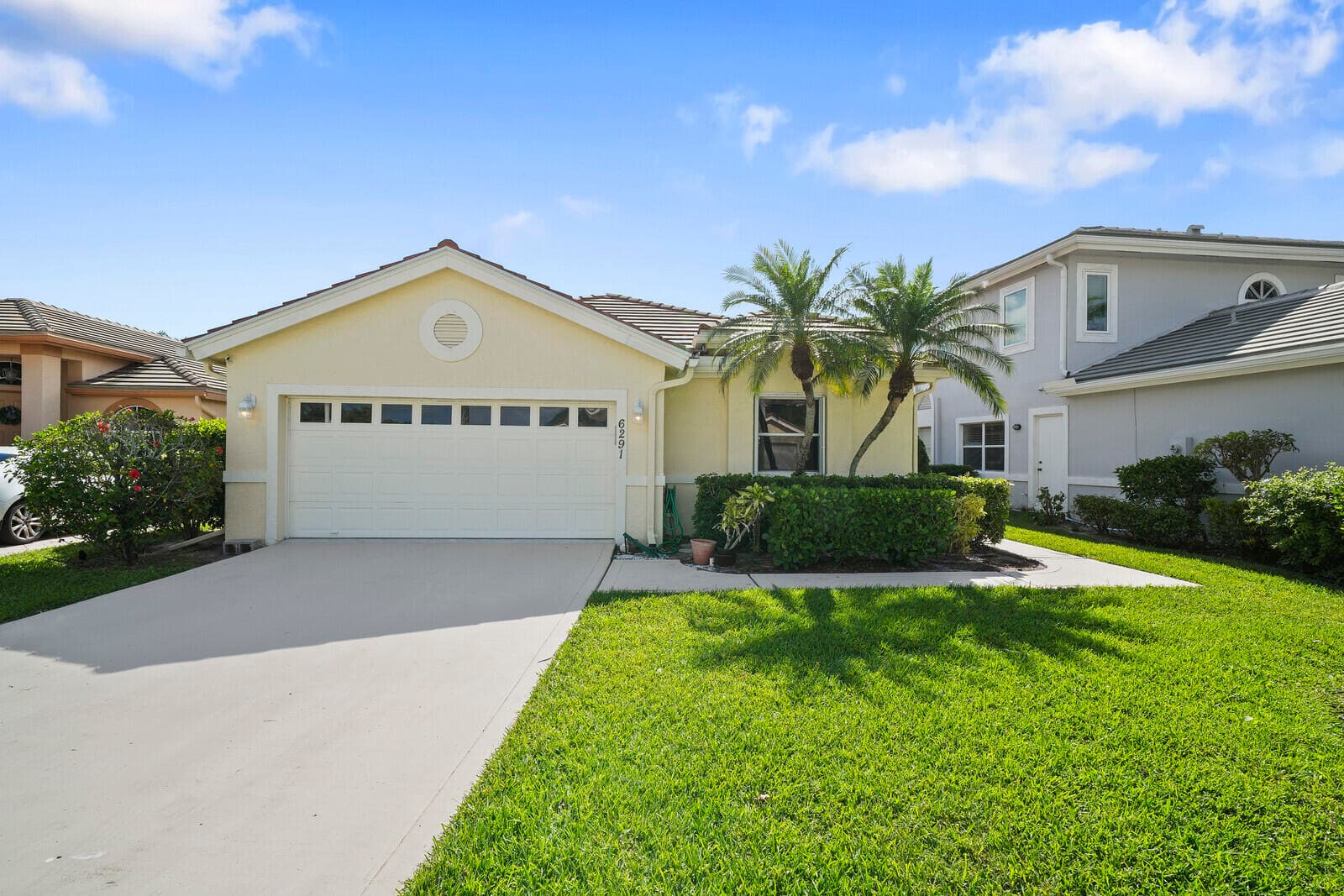 6291 Breckenridge Circle, Lake Worth, FL 33467 — photo 1 of 50