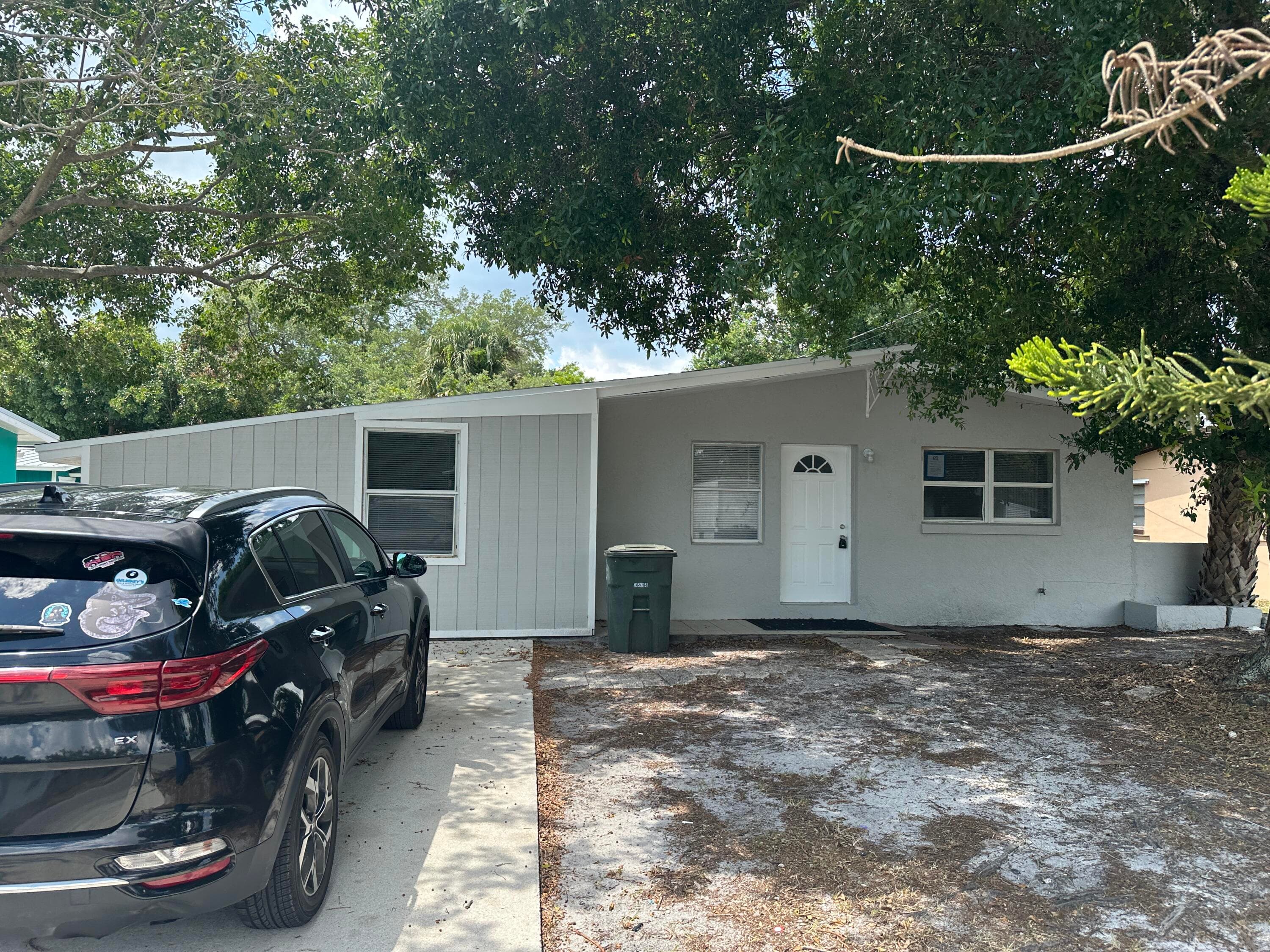 115 Maple Avenue, Fort Pierce, FL 34982 — photo 2 of 16