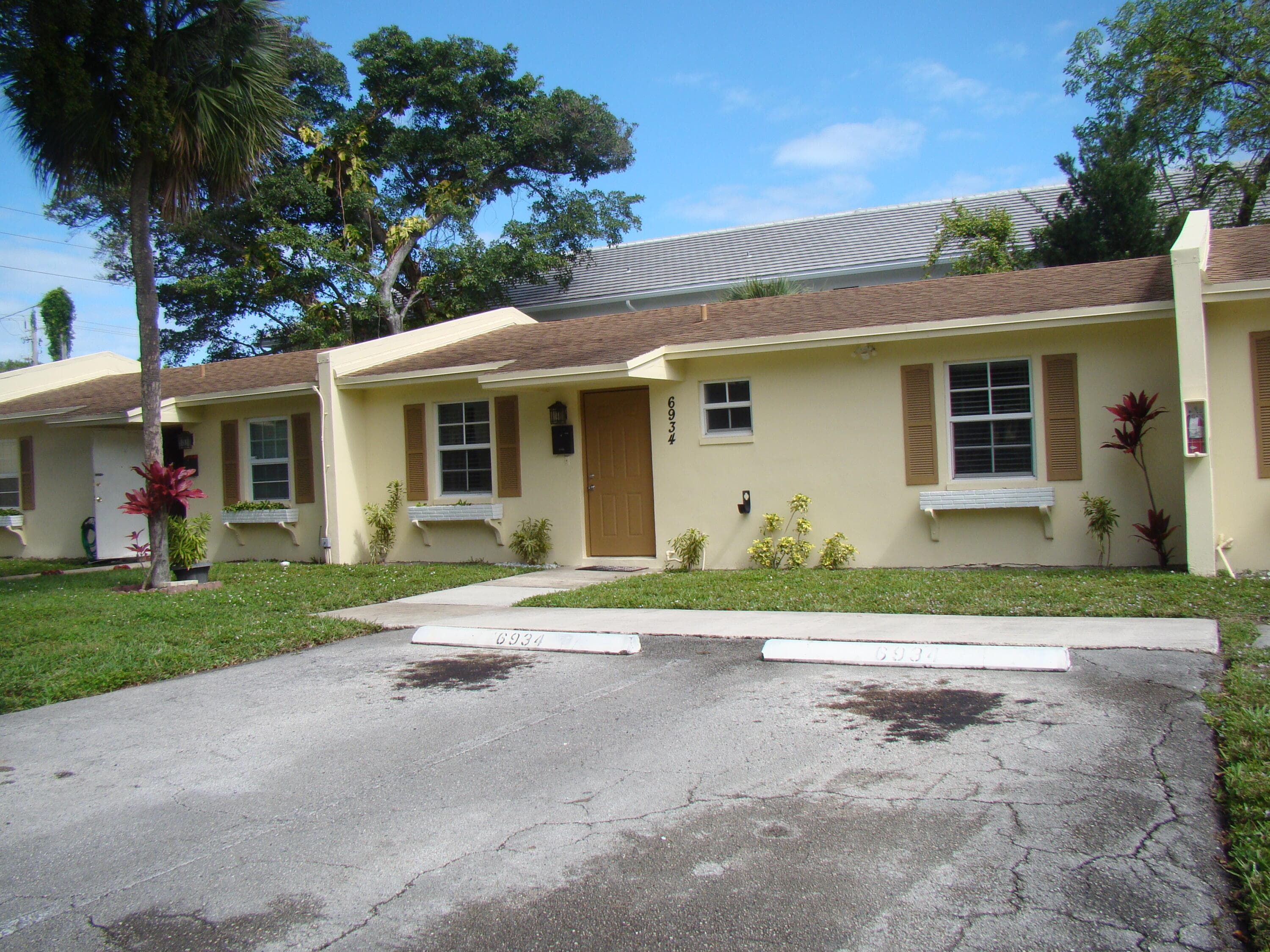 6934 NW 31st Avenue C-13, Fort Lauderdale, FL 33309 — photo 3 of 43