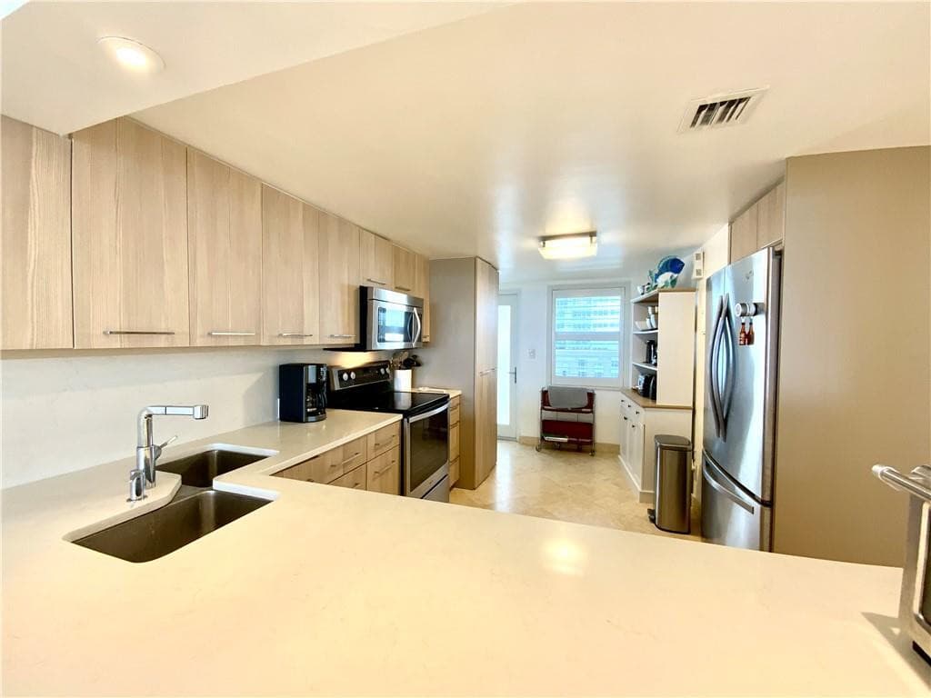 2000 S Ocean Drive 808, Fort Lauderdale, FL 33316 — photo 13 of 23