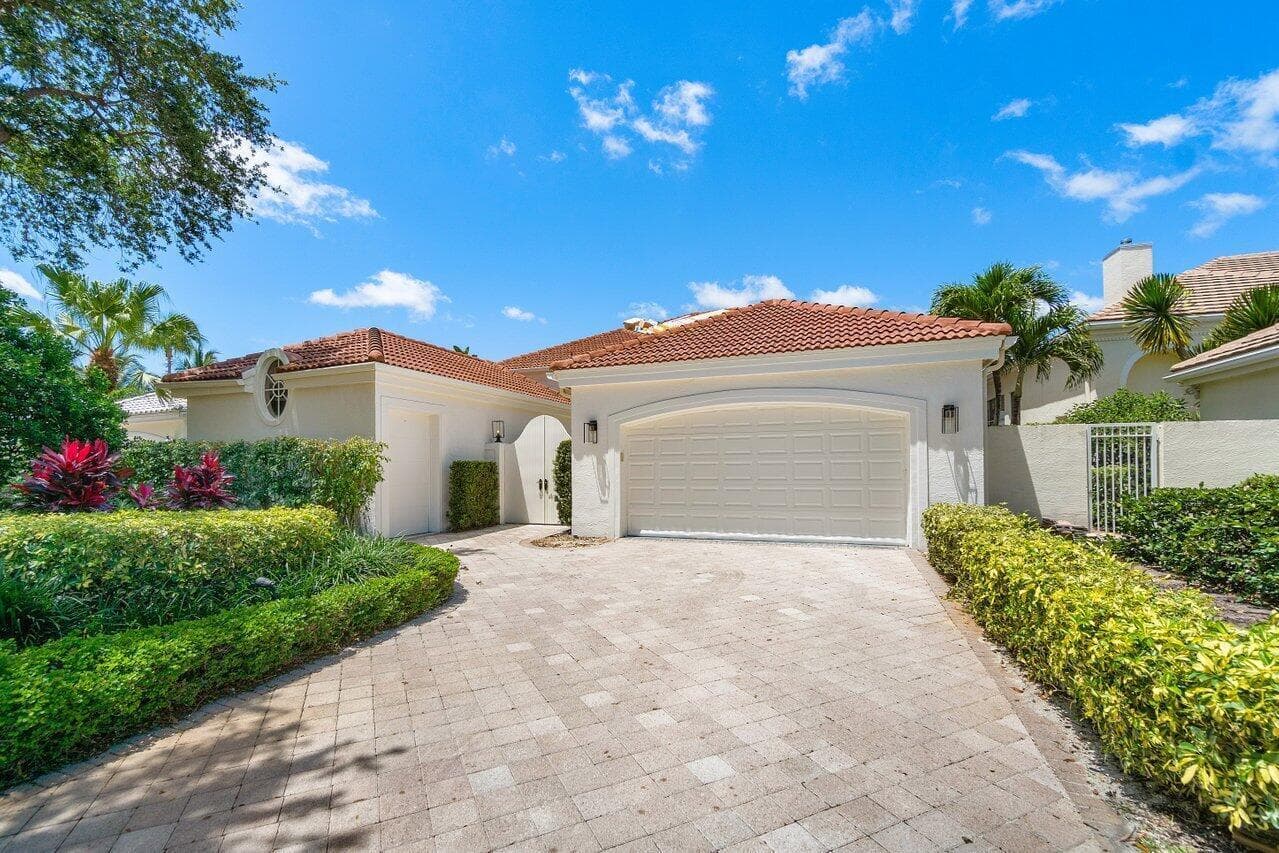 1128 Crystal Drive, Palm Beach Gardens, FL 33418 — photo 44 of 47