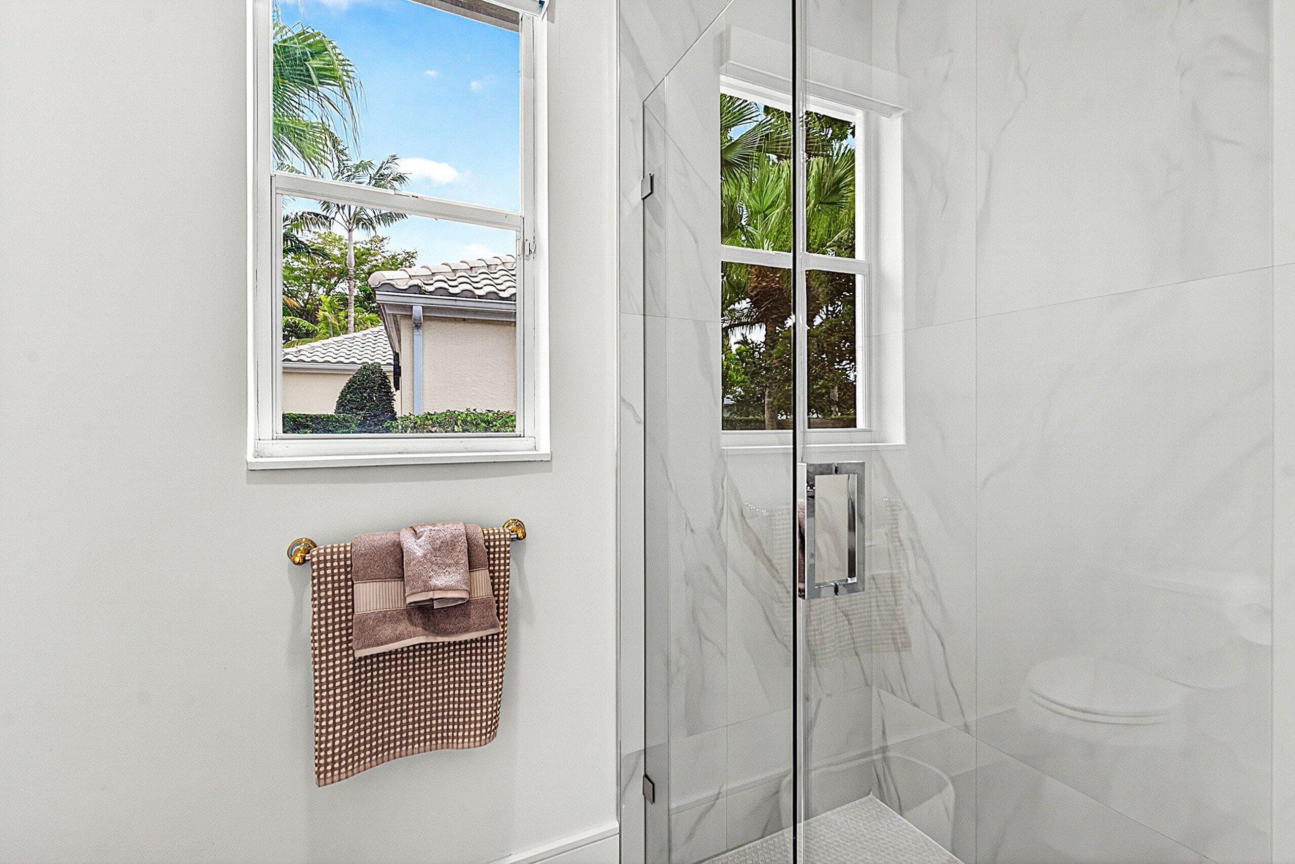 1128 Crystal Drive, Palm Beach Gardens, FL 33418 — photo 43 of 47
