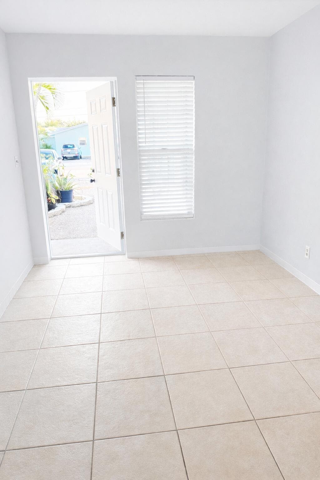 1017 SE 3rd Street 3, Deerfield Beach, FL 33441 — photo 3 of 15