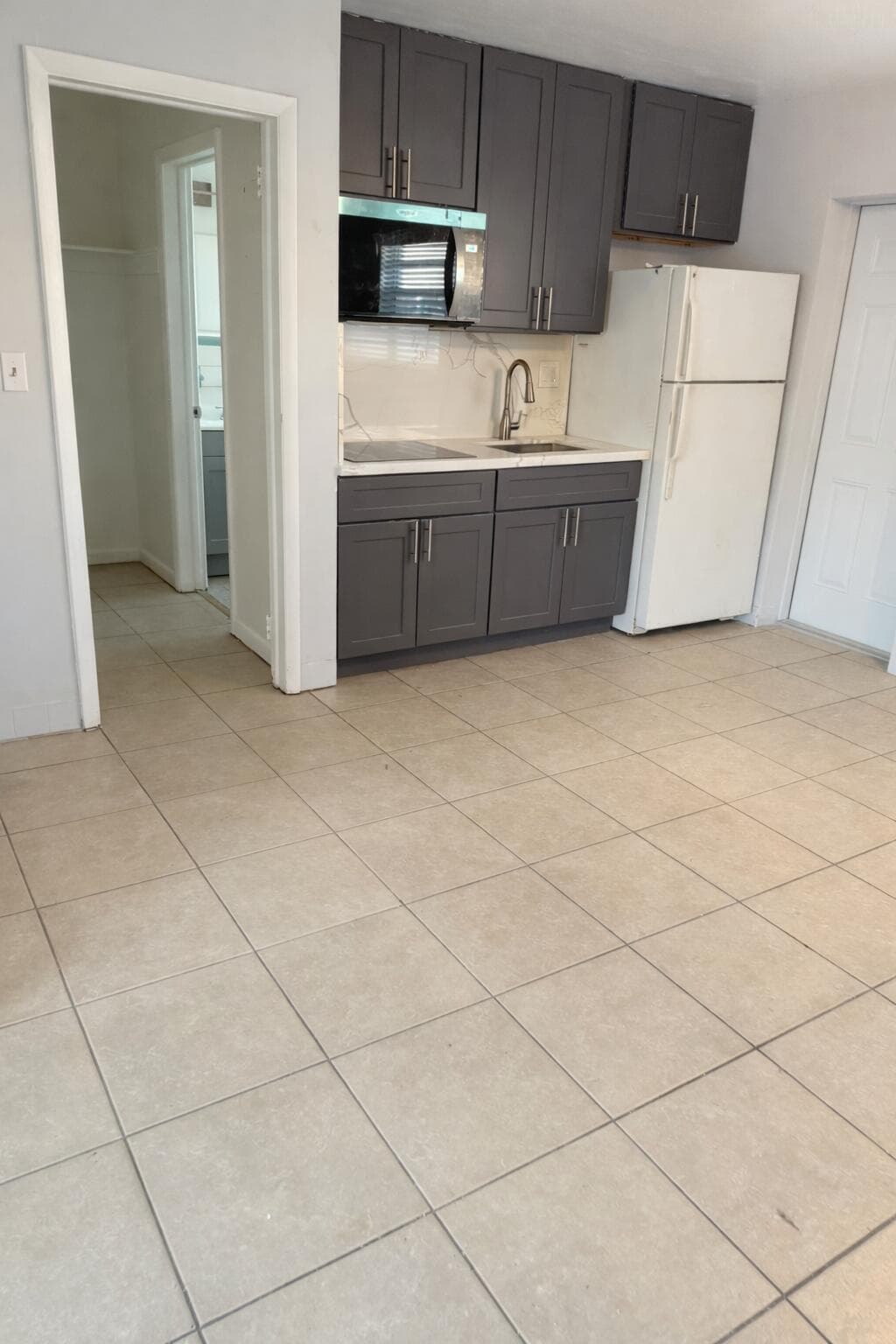 1017 SE 3rd Street 3, Deerfield Beach, FL 33441 — photo 6 of 15