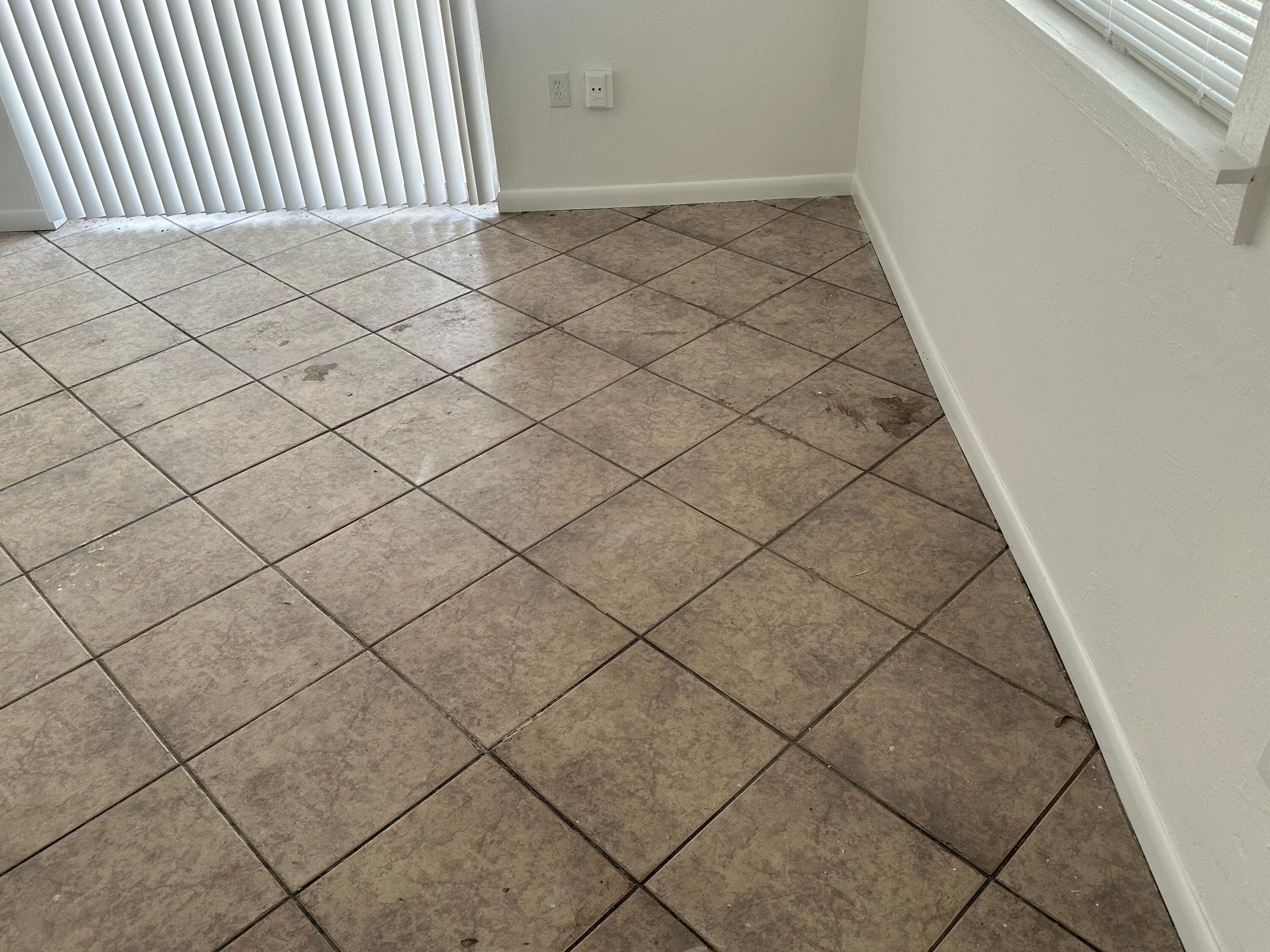 115 Maple Avenue, Fort Pierce, FL 34982 — photo 6 of 16