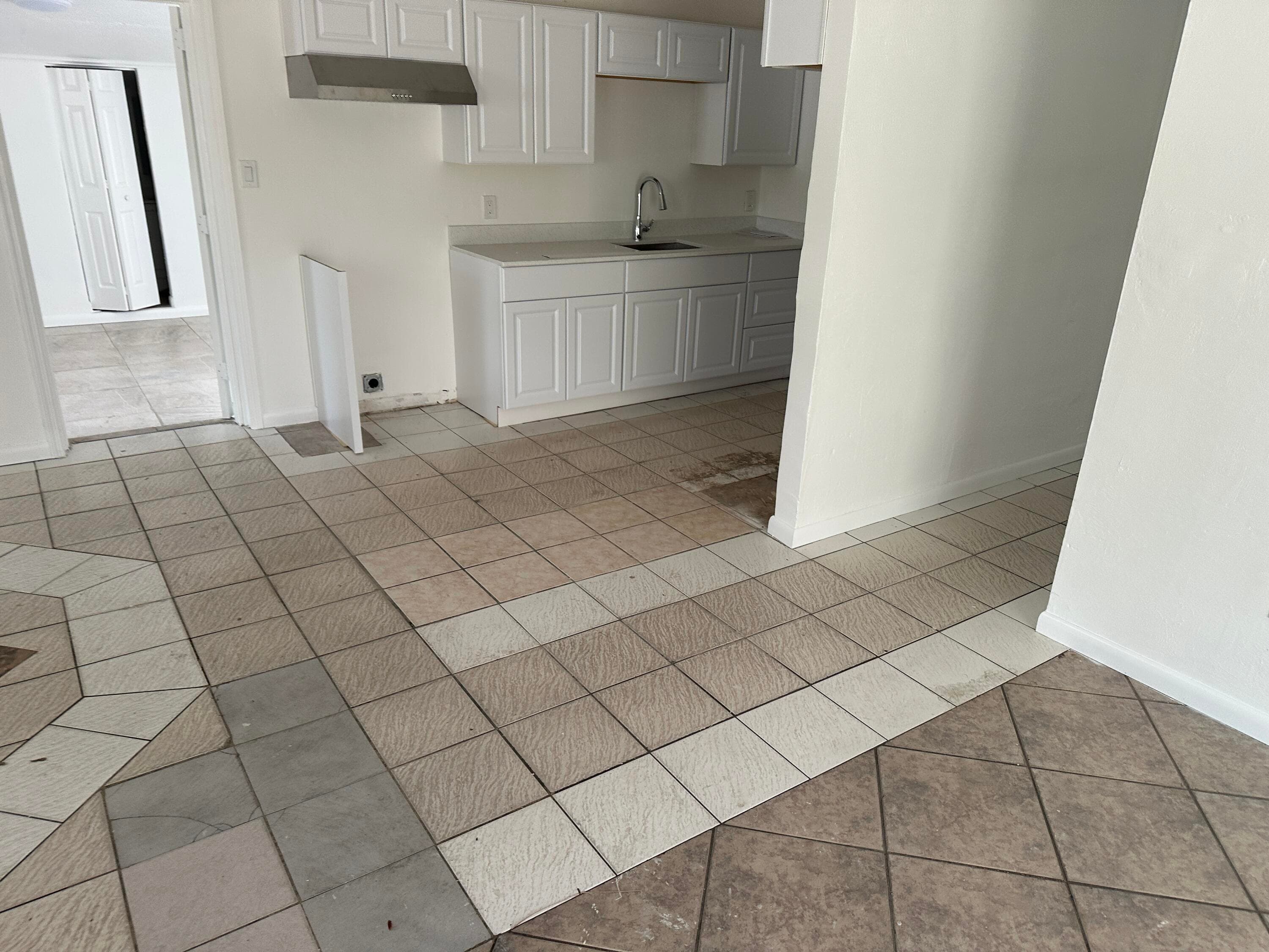 115 Maple Avenue, Fort Pierce, FL 34982 — photo 14 of 16