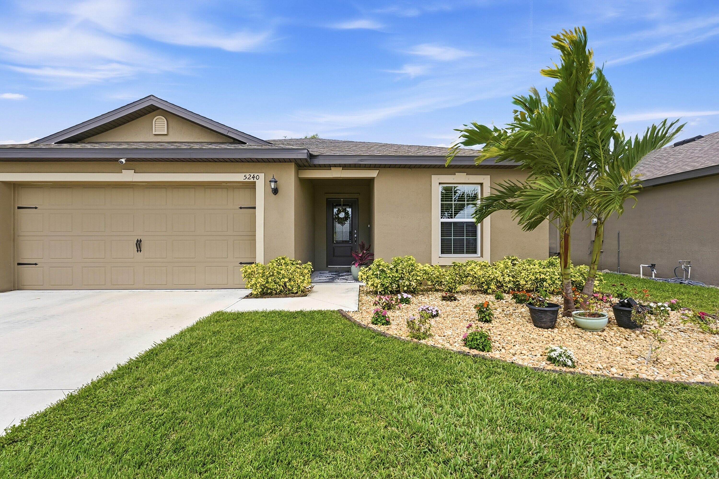 5240 Imagination Drive, Fort Pierce, FL 34947 — photo 4 of 43