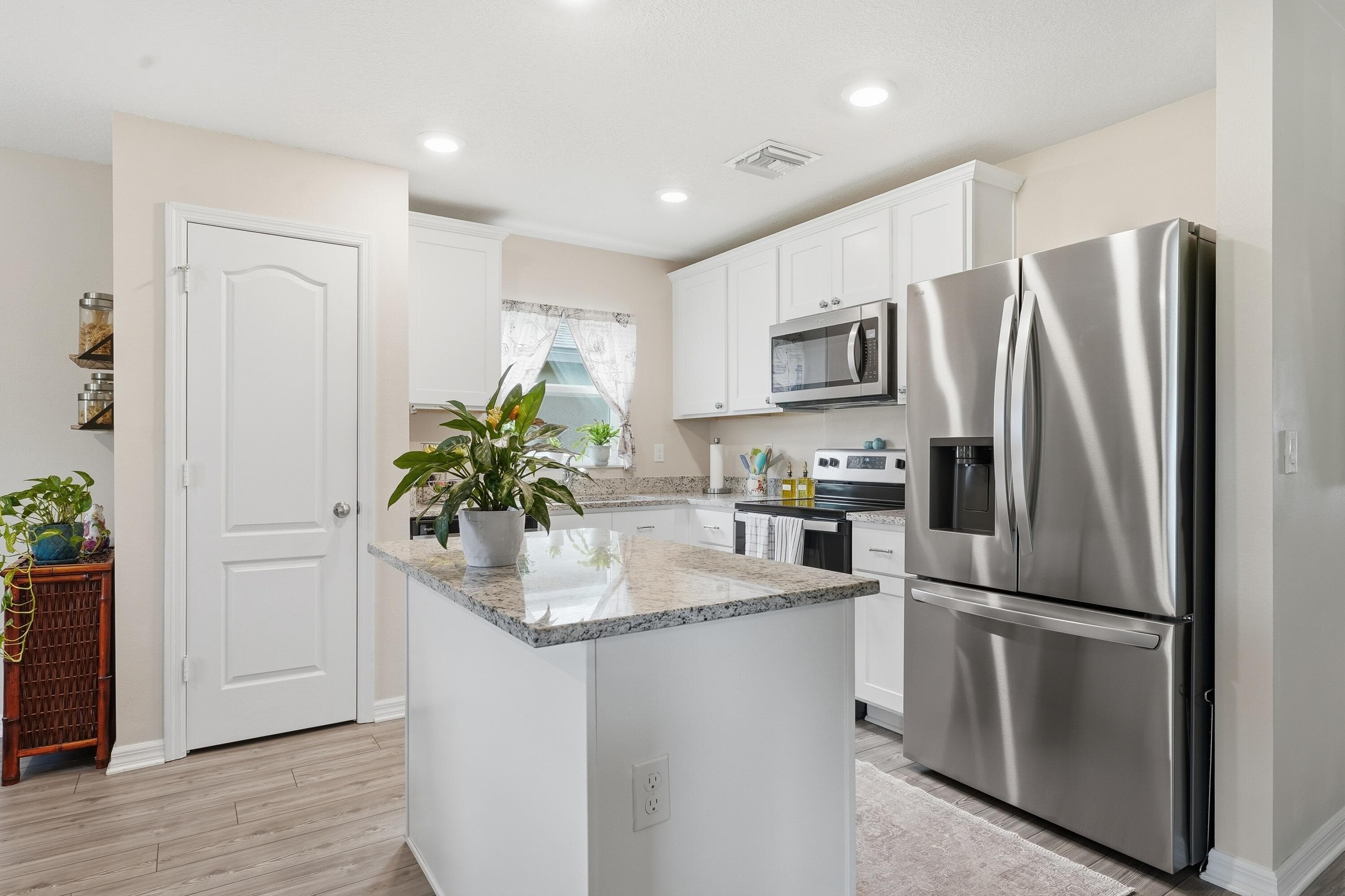 5240 Imagination Drive, Fort Pierce, FL 34947 — photo 11 of 43